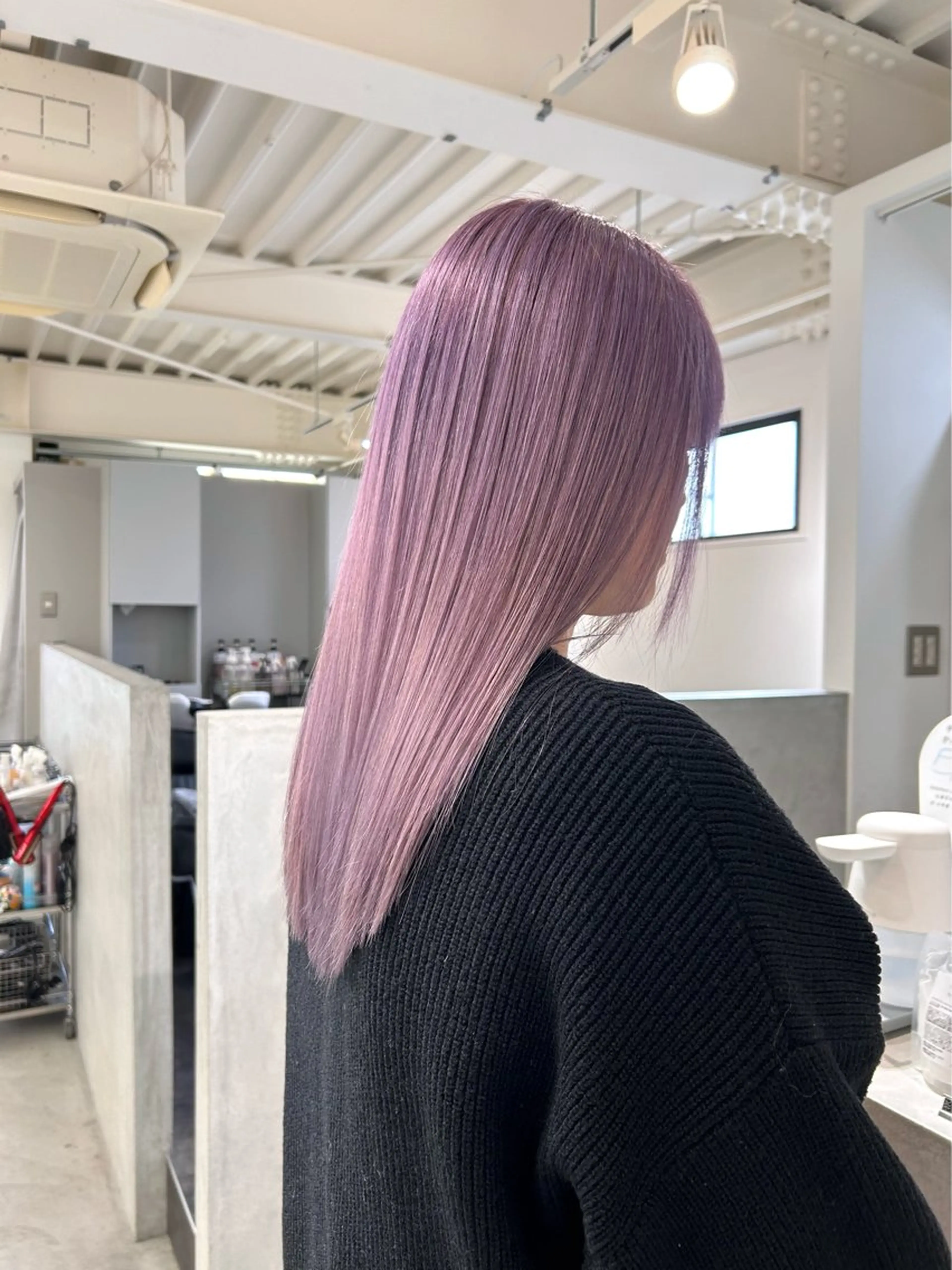 セミロング パープルカラー ヘアカラー トリートメント kumon ayu ブリーチ/ハイトーンのヘアスタイル