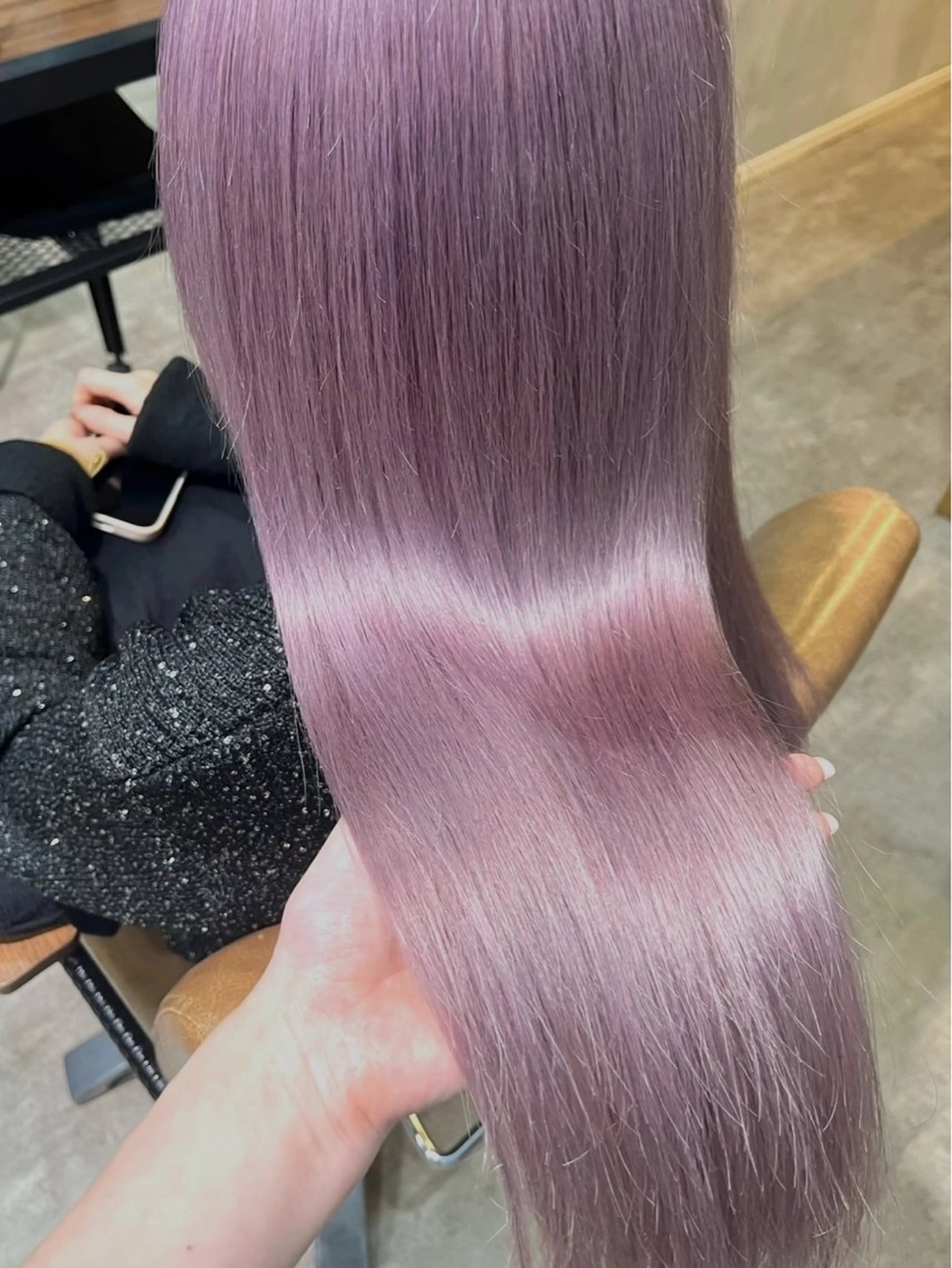 ロング カラー 佐伯 美麗のヘアスタイル