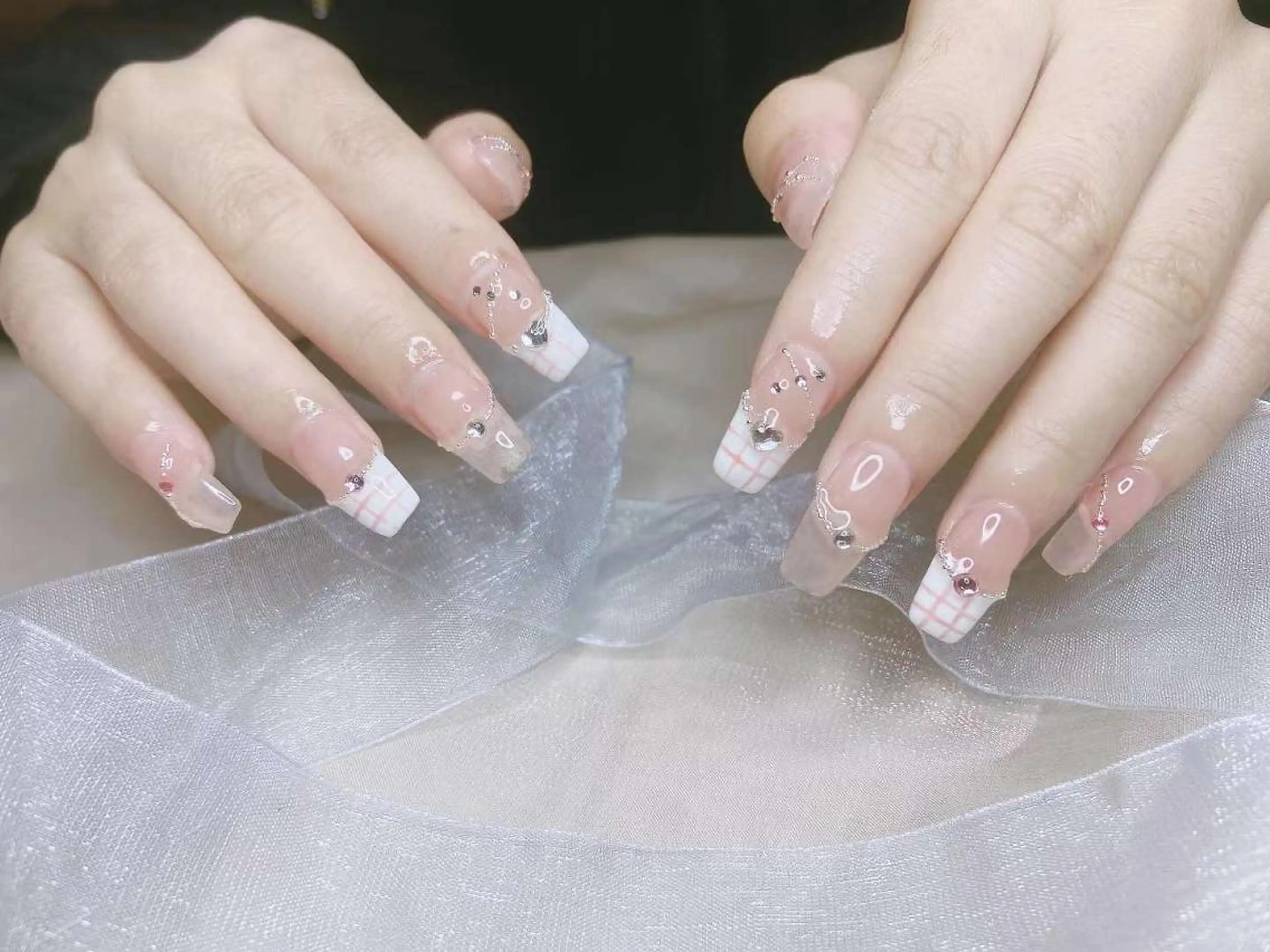 ネイル VIVIAN リサのネイルデザイン