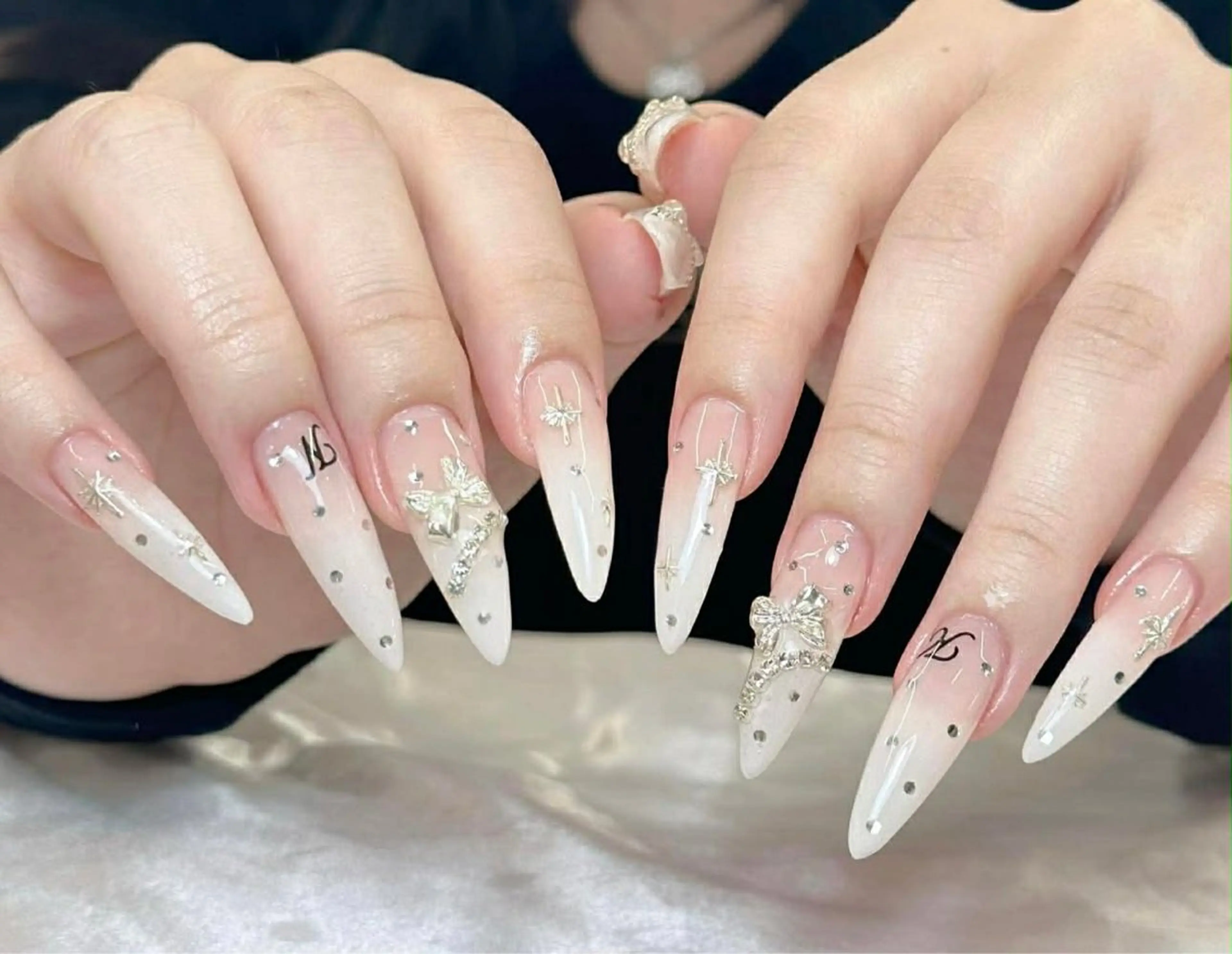 ネイル ハンドネイル REI nailのネイルデザイン