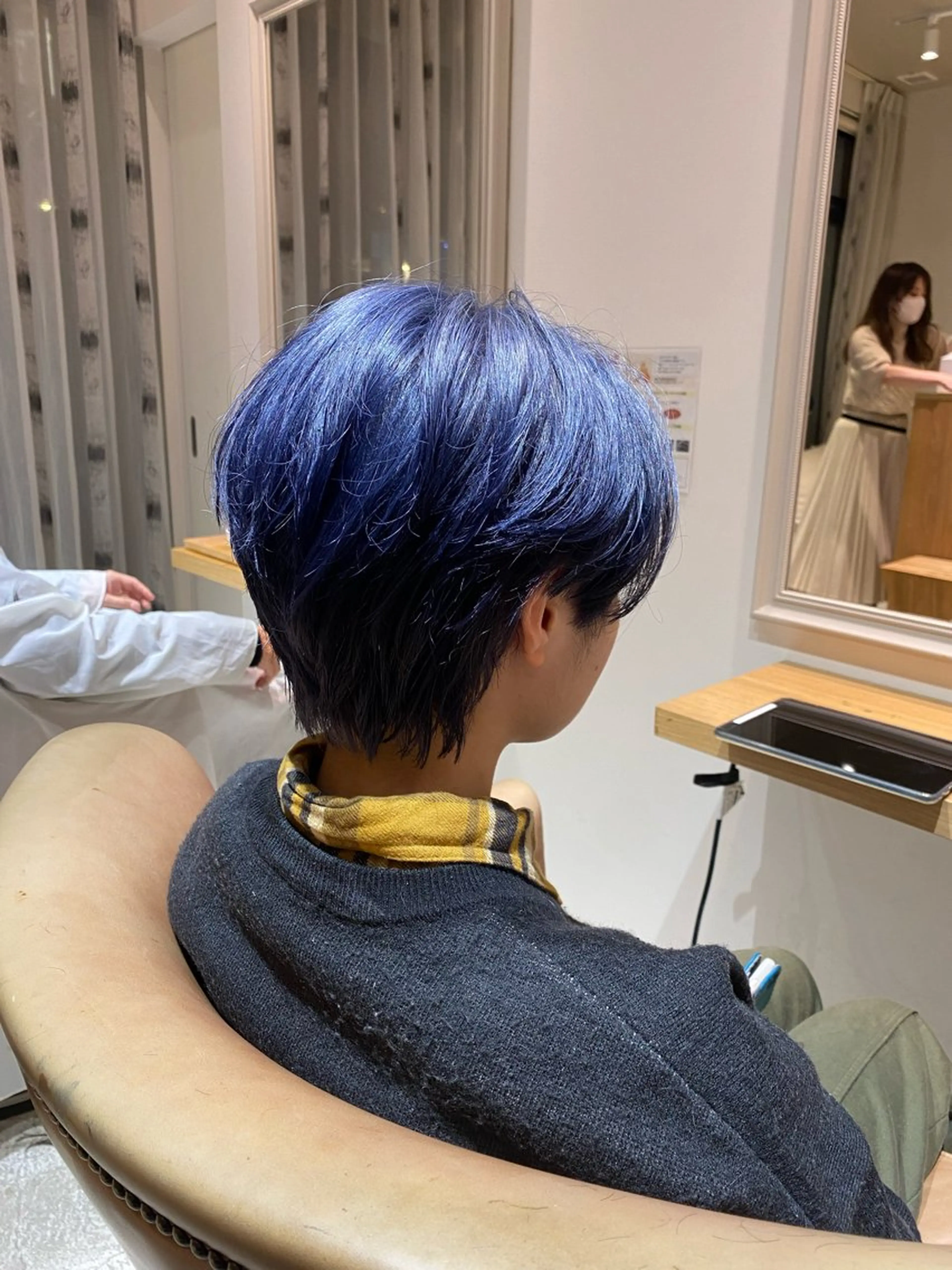 ショート ヘアカラー トリートメント Takane .のヘアスタイル