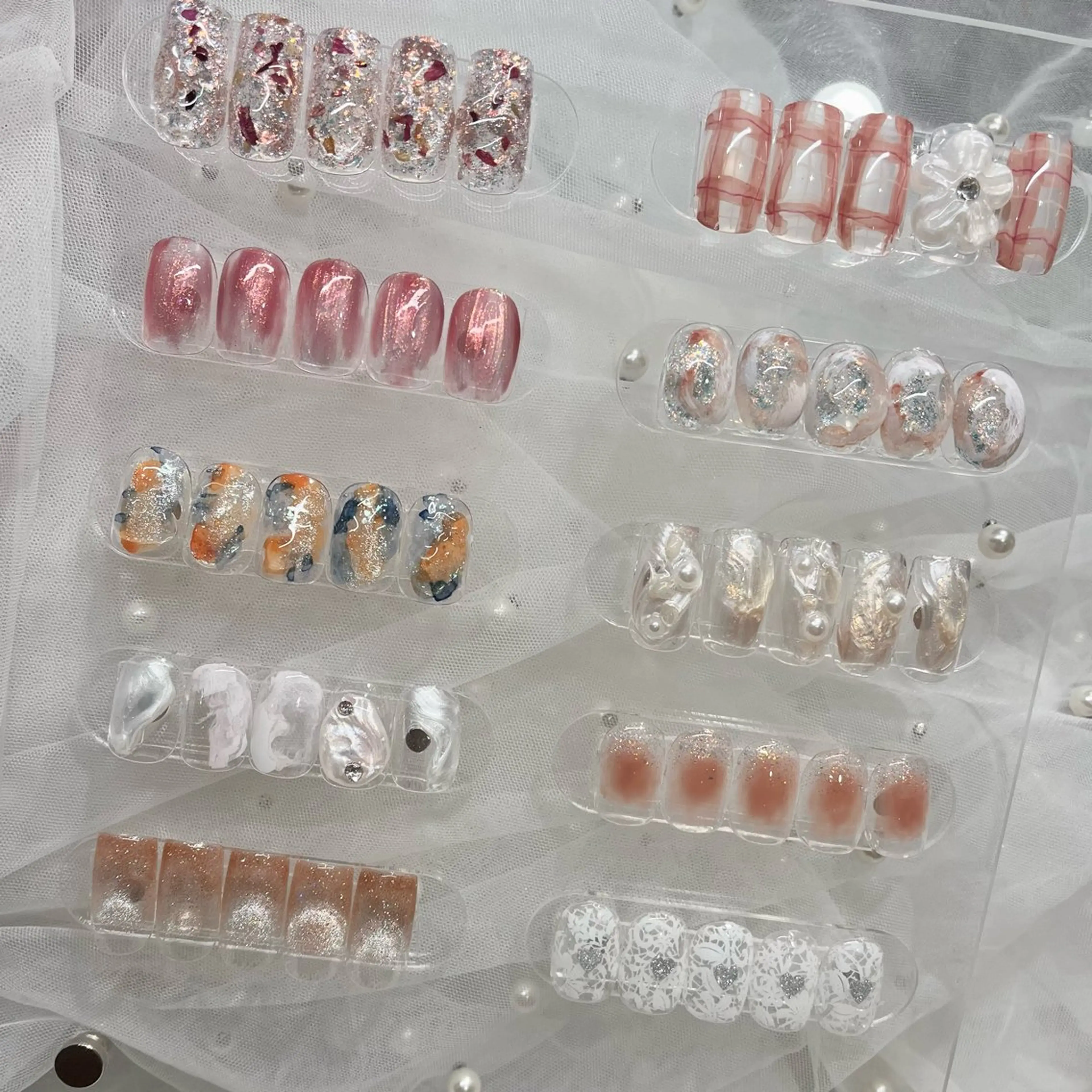 ネイル 内田 里穂のネイルデザイン