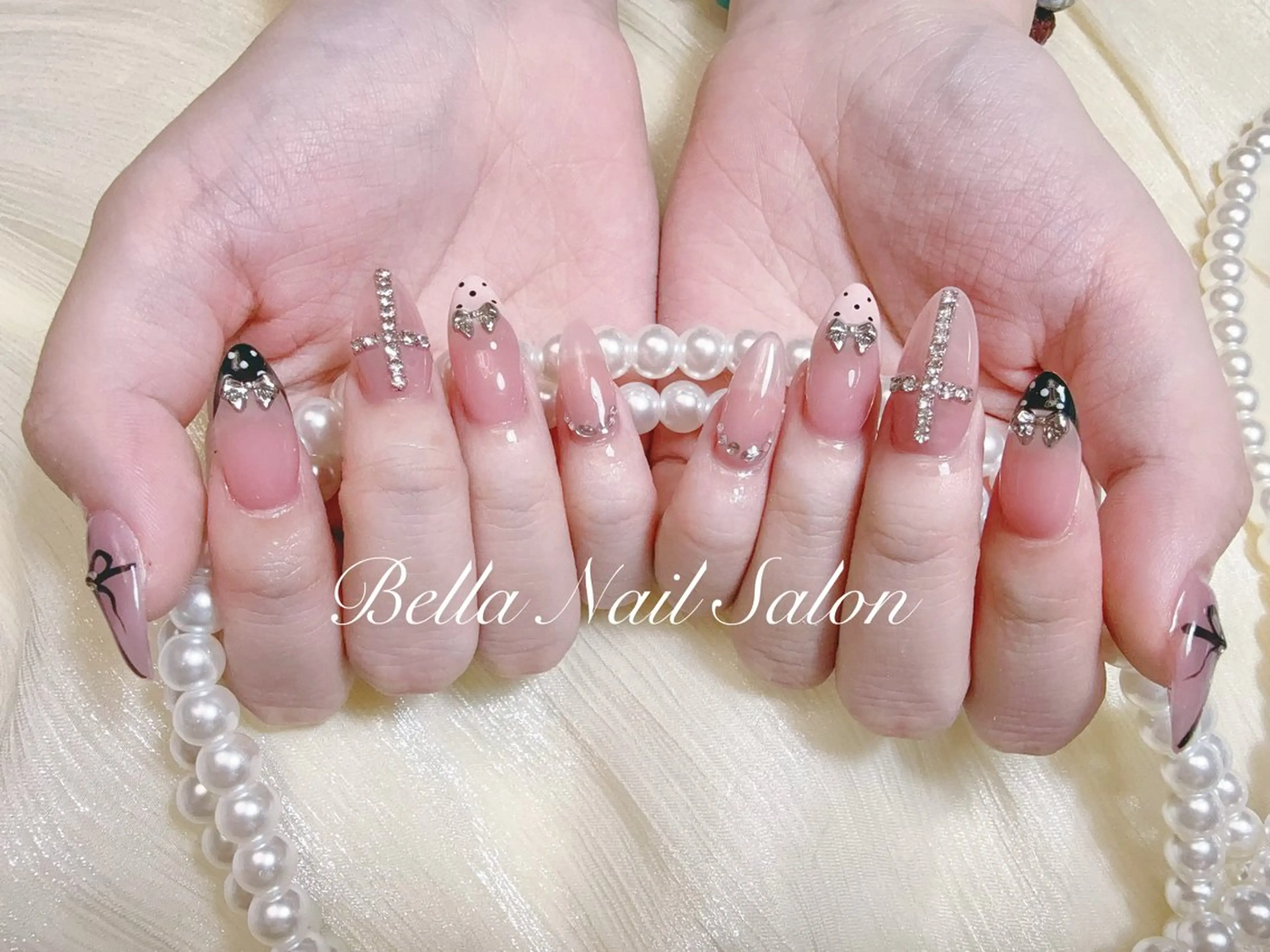 ネイル ハンドネイル Bella Nail Salonパラジェルのネイルデザイン