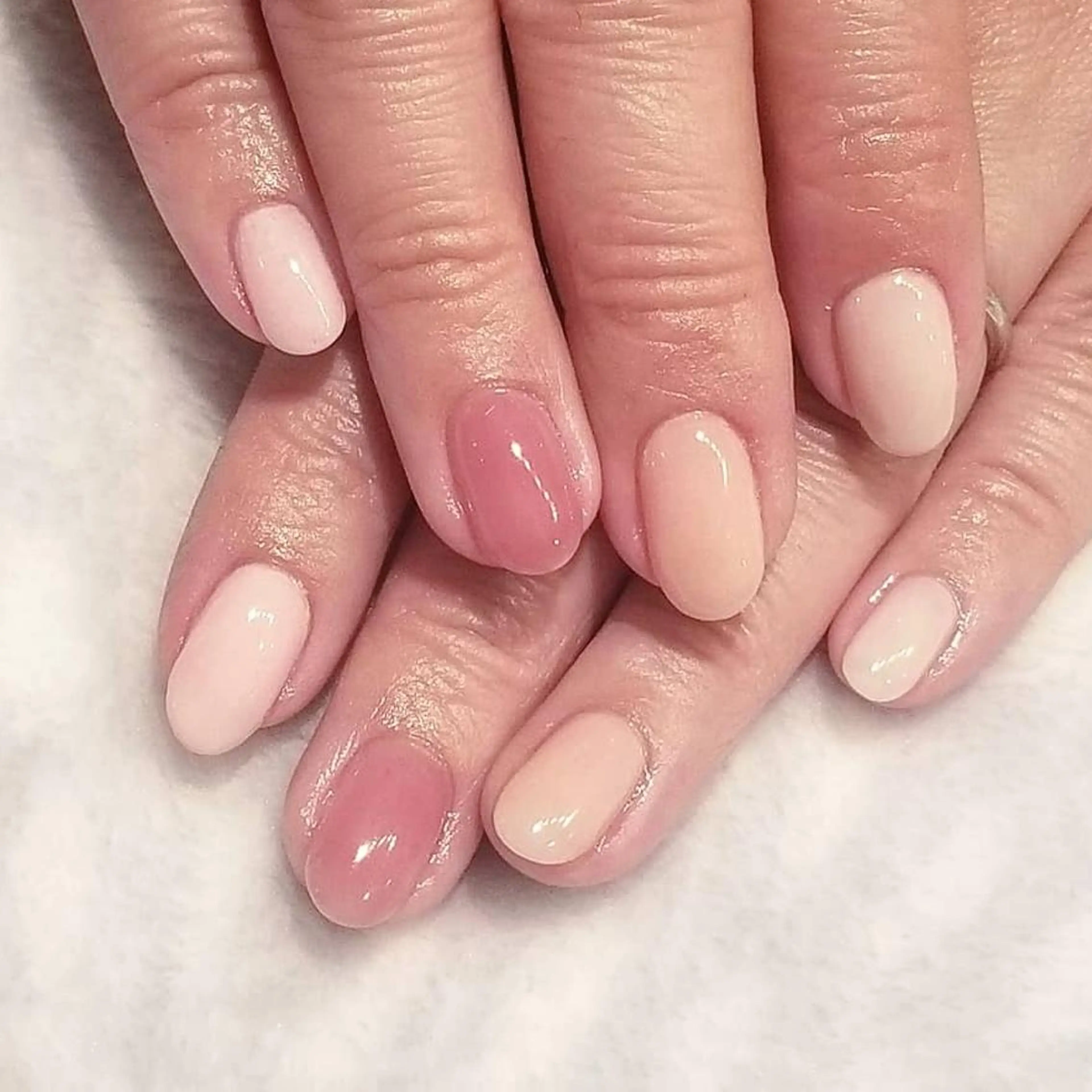 ネイル ワンカラーネイル ピンク ハンドネイル 個人サロン saltnailのネイルデザイン