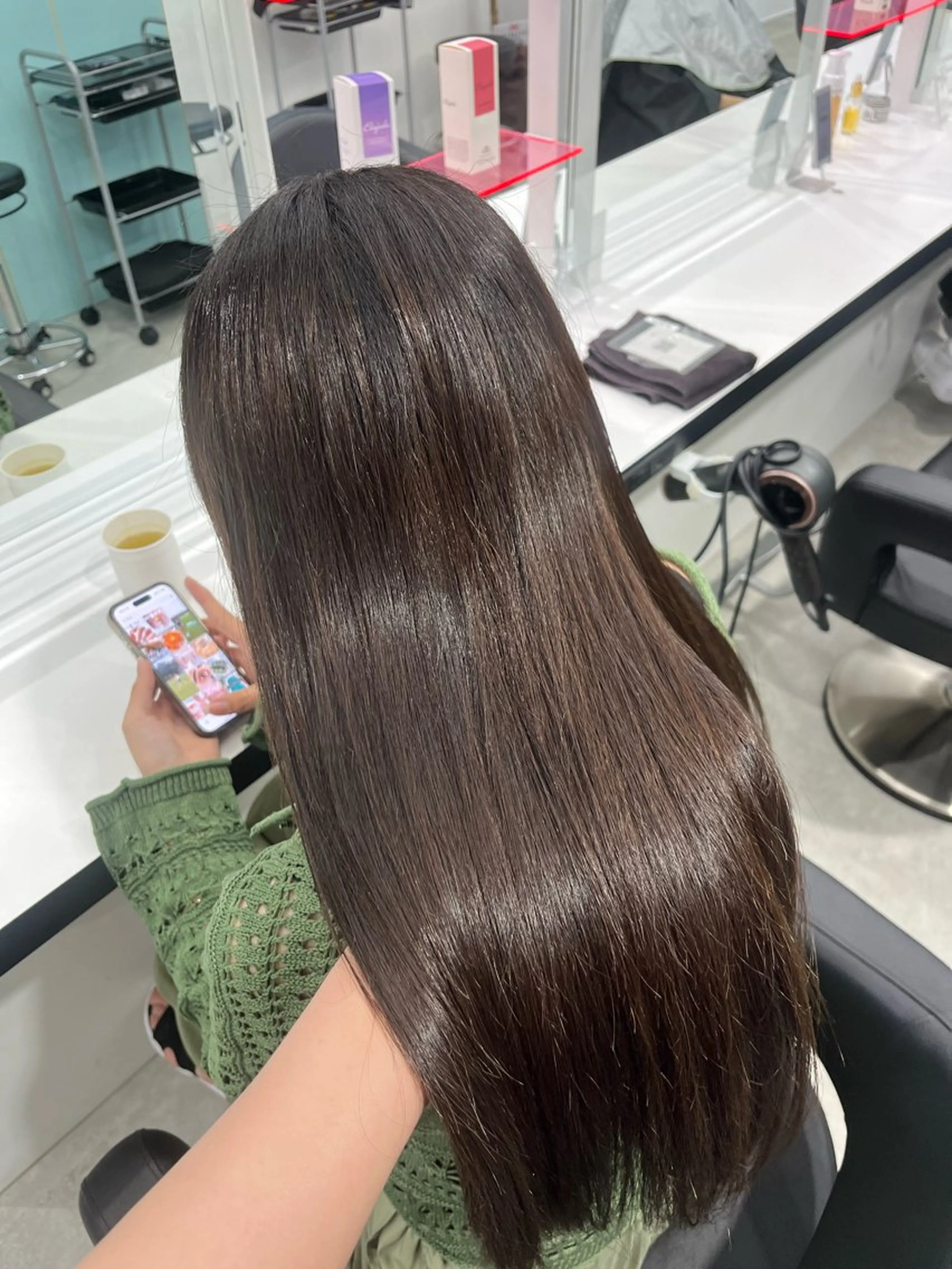 ロング みう/仙台/暖色/ 艶髪/顔周りカット/のヘアスタイル