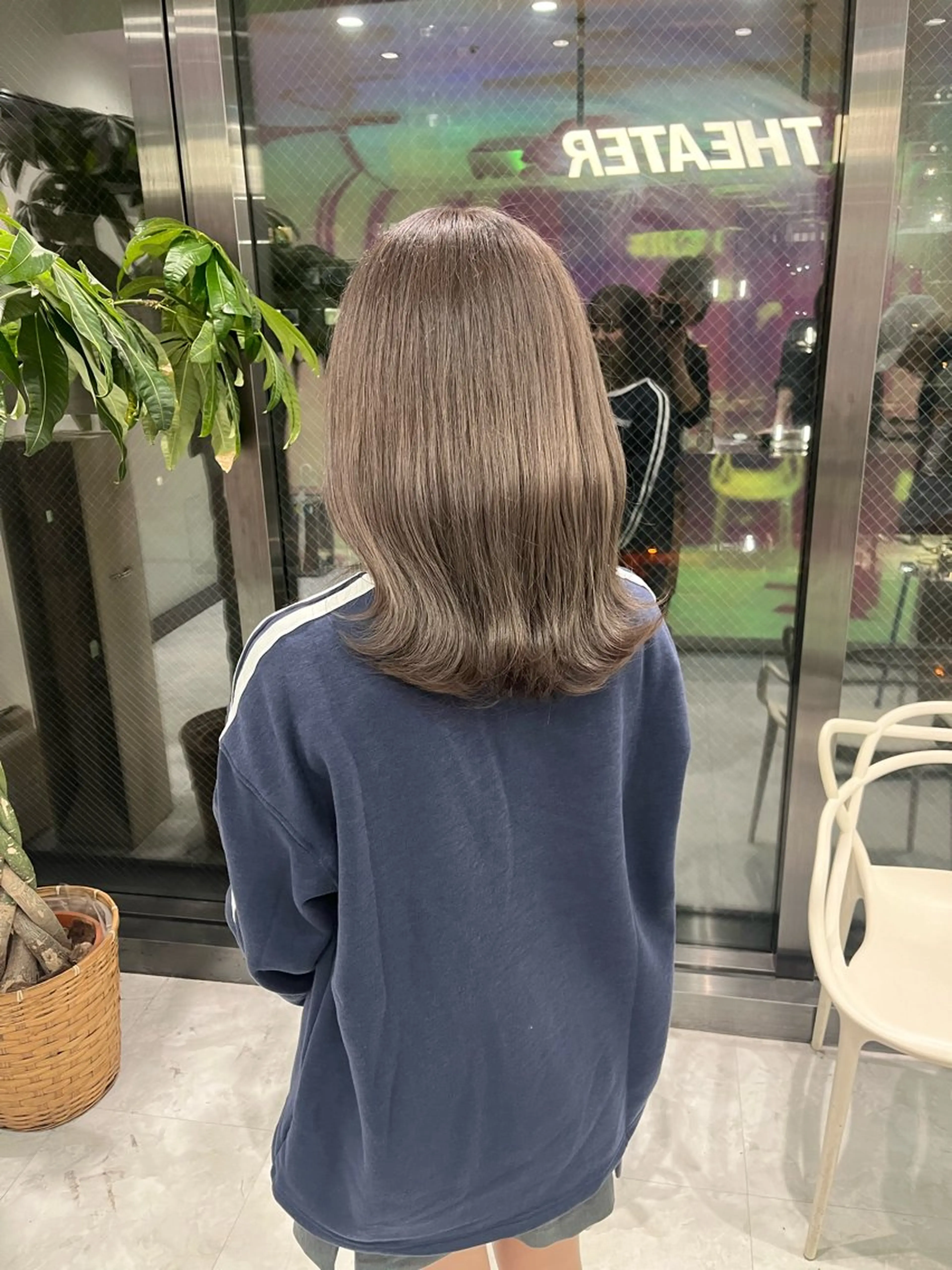 セミロング カラー ヘアカラー トレンドレイヤー No.1/KOHEIのヘアスタイル