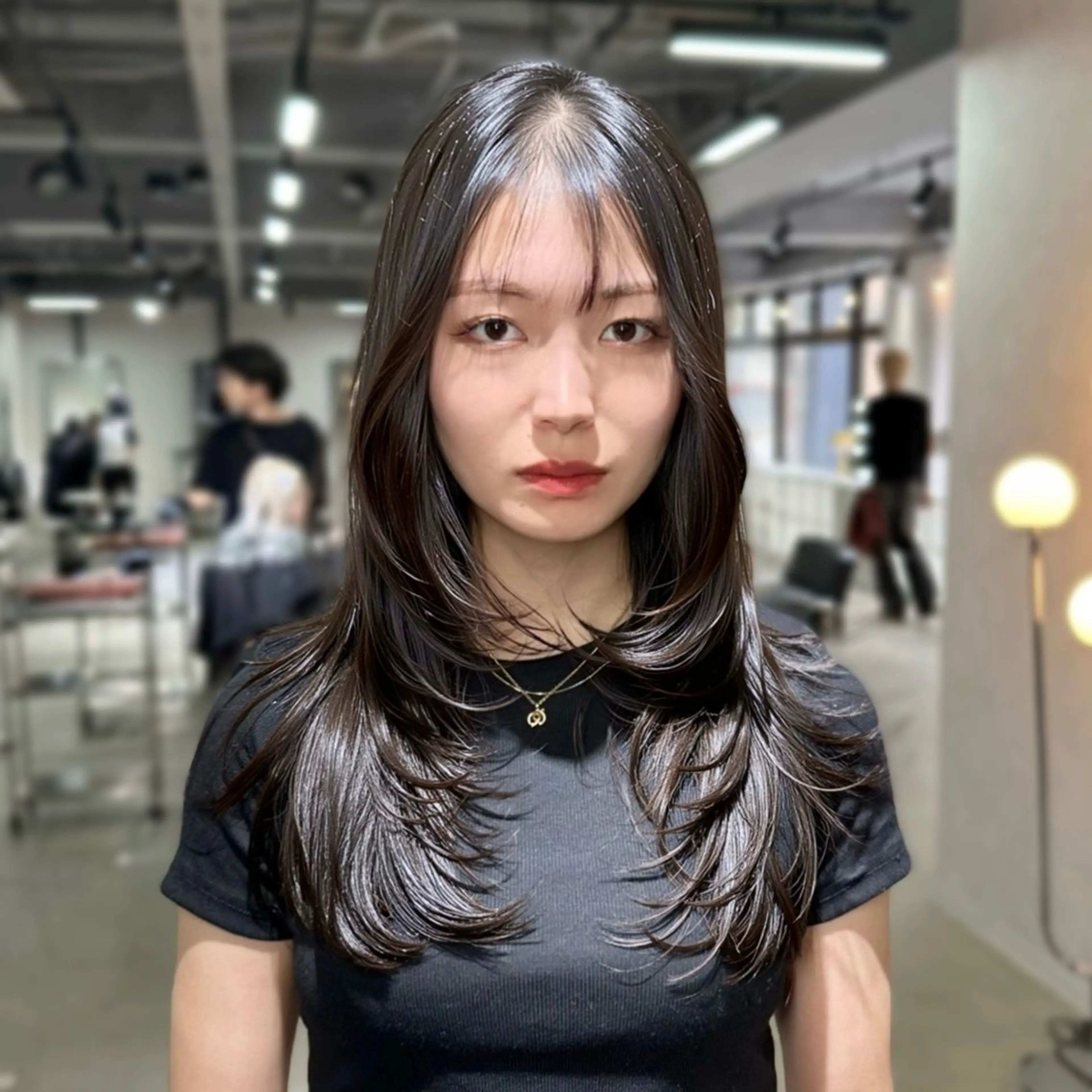セミロング ケアカラー ボブ 髪質改善 レイヤーカット トリートメント カット ヘアカラー トリートメント 艶髪カラー/レイヤ ー支持No.1renのヘアスタイル