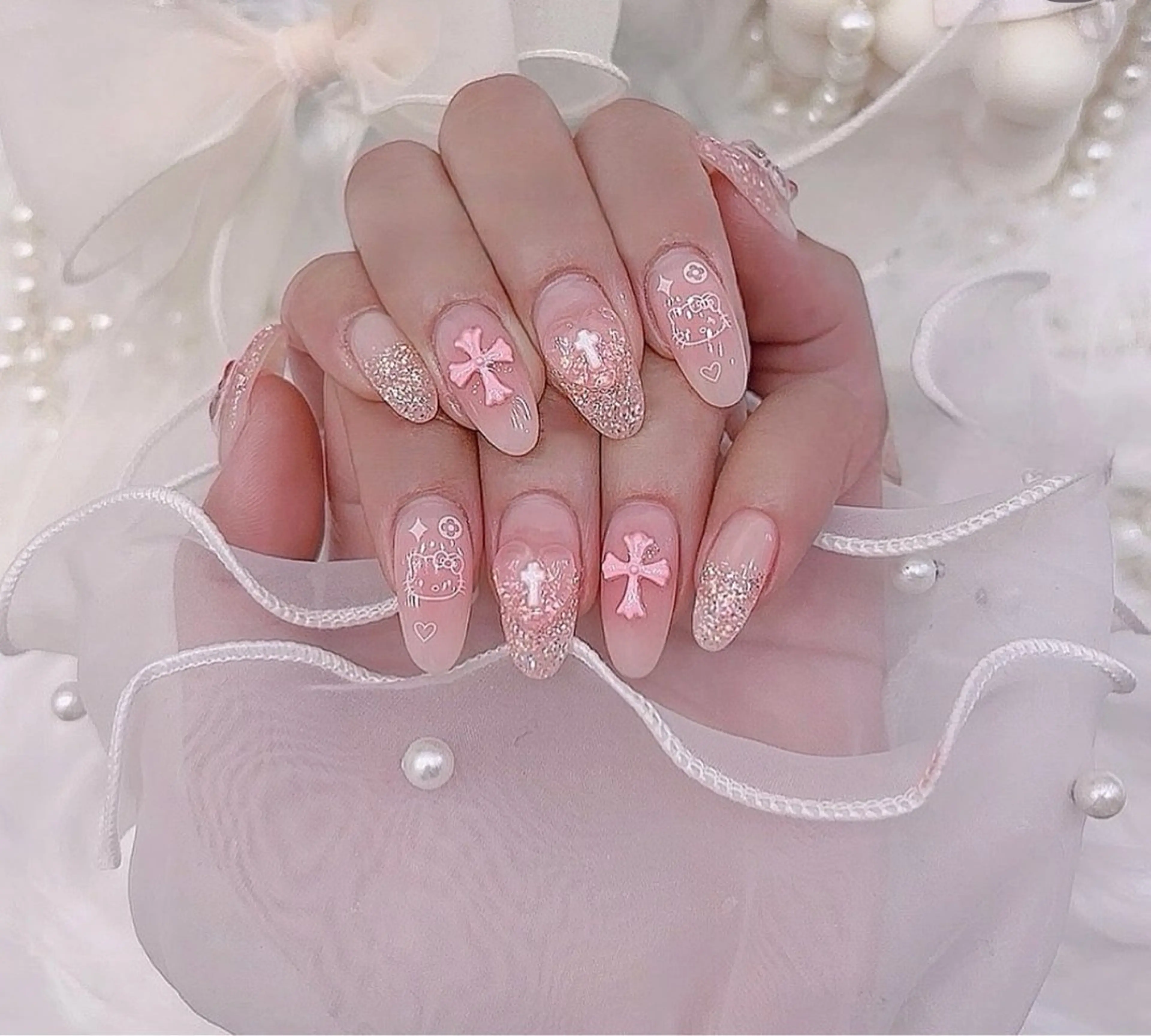 ネイル アニマル柄 オーロラネイル チークネイル フラッシュネイル ジェルネイル ハンドネイル Lyna 池袋のネイルデザイン