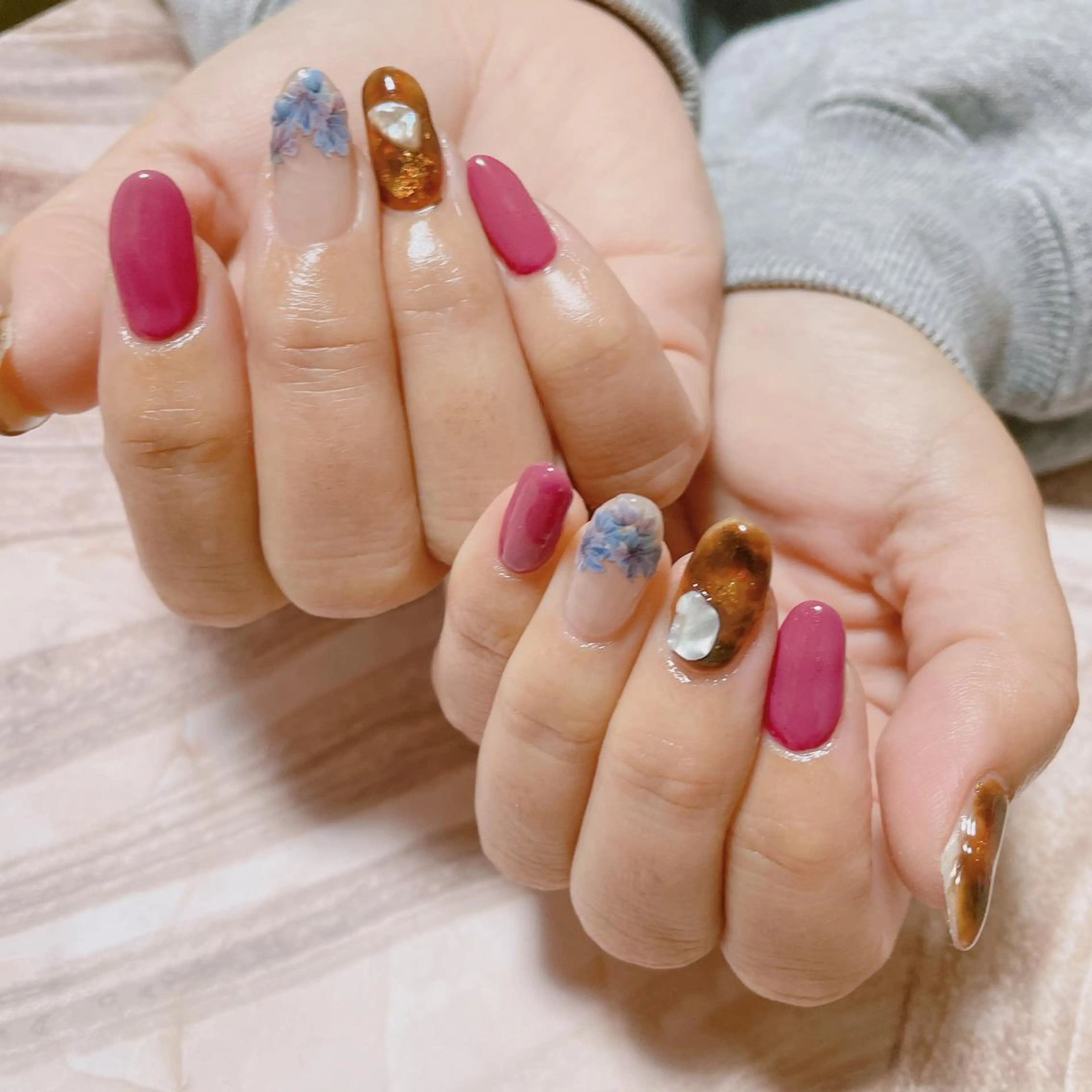 ネイル ハンドネイル nakamoto yuukaのネイルデザイン