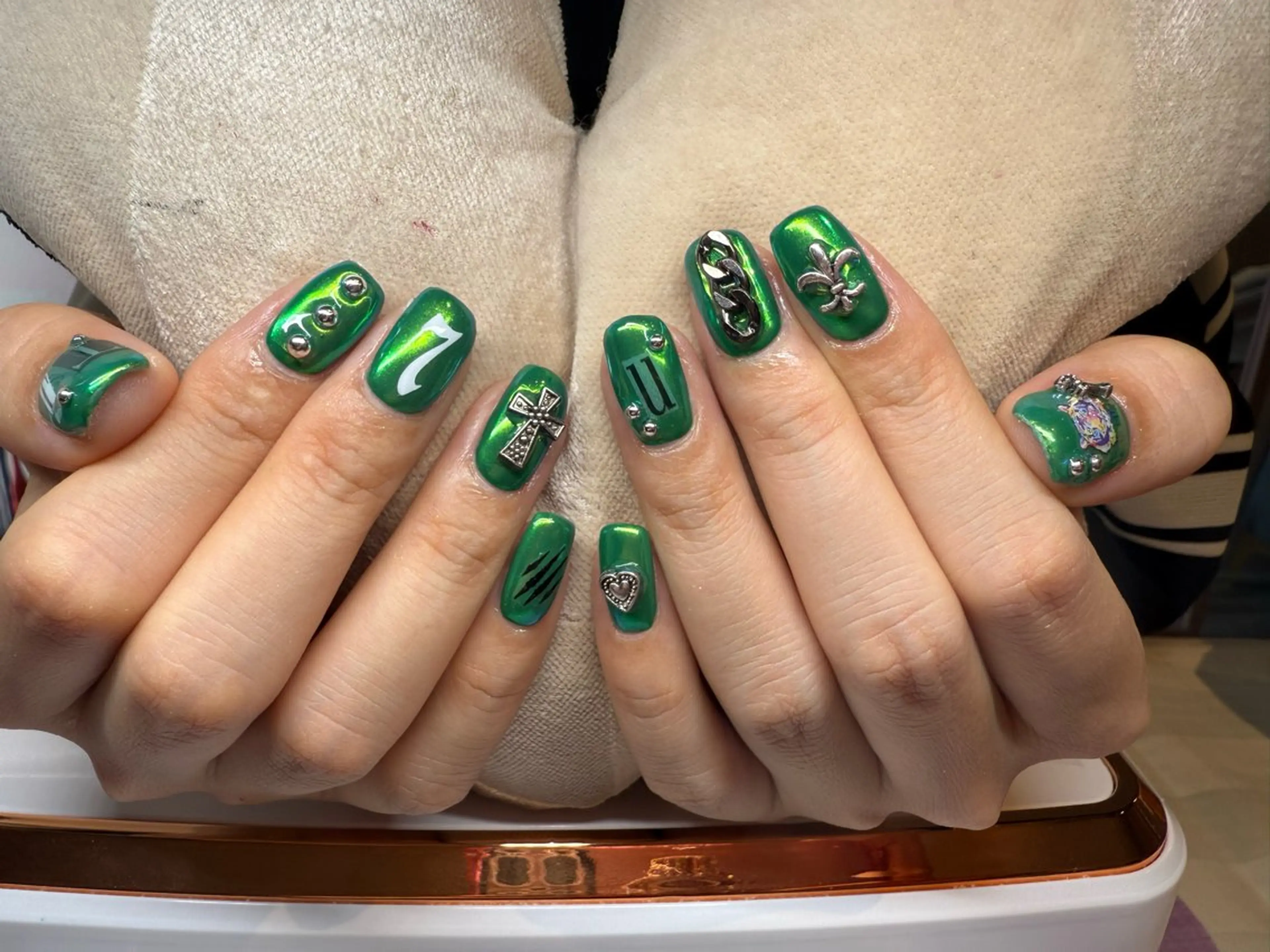 ネイル haruka 💕nailのネイルデザイン