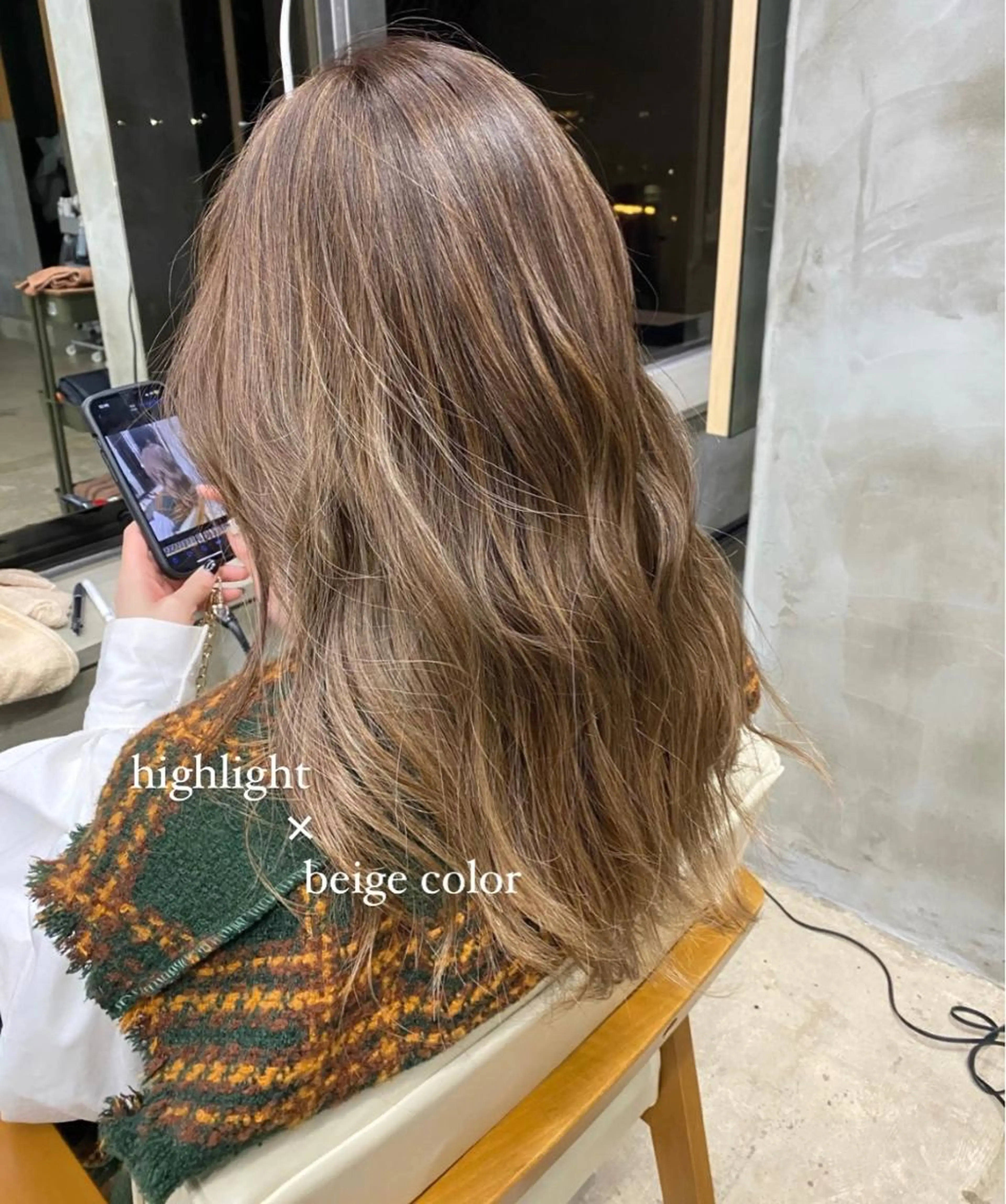 ハイライトカラー【全頭ブリーチはちょっと。。って方や透明感を出したい動きを出したい方に！】の写真