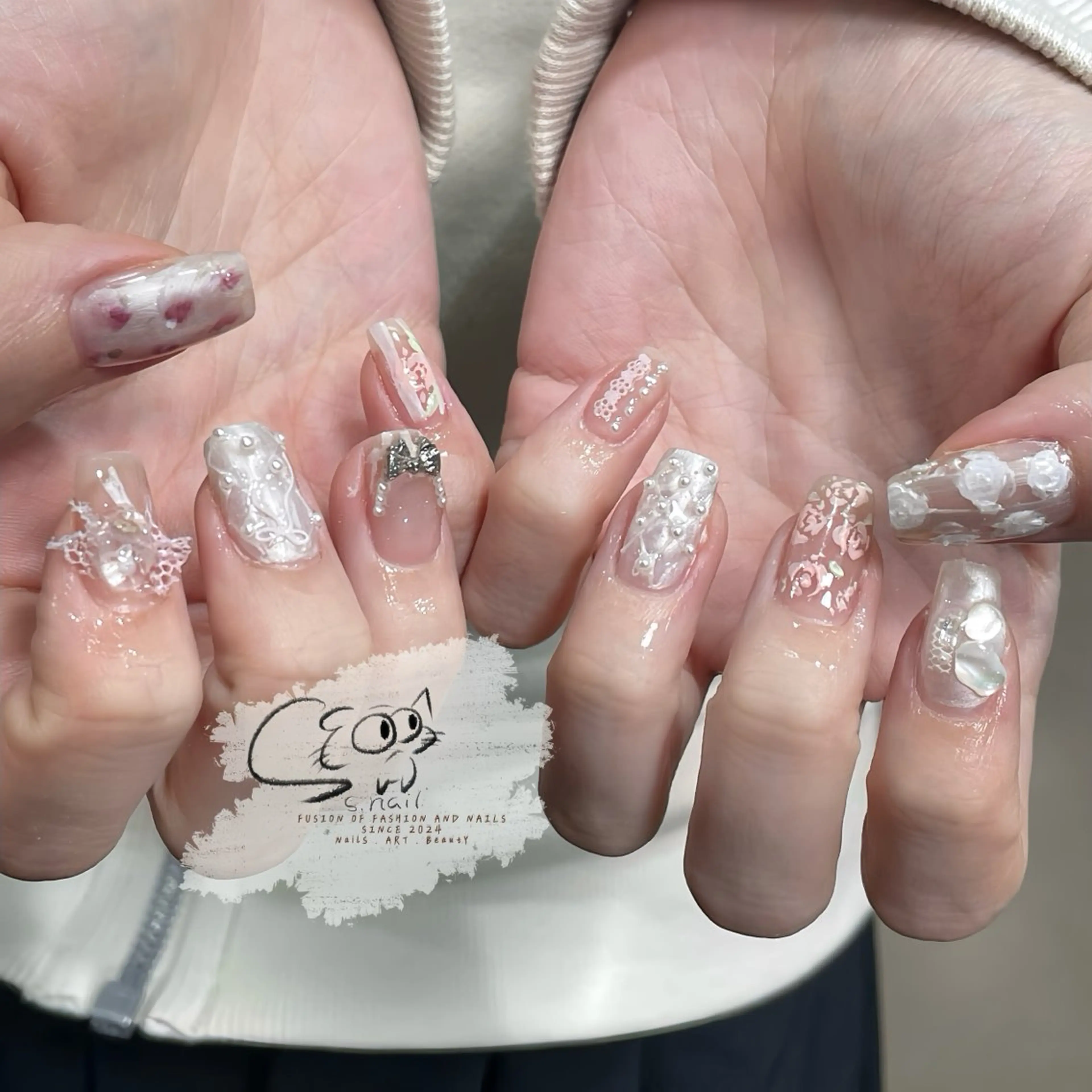 ネイル チークネイル フレンチネイル グラデーション マグネットネイル ワンカラーネイル S.nail _のネイルデザイン