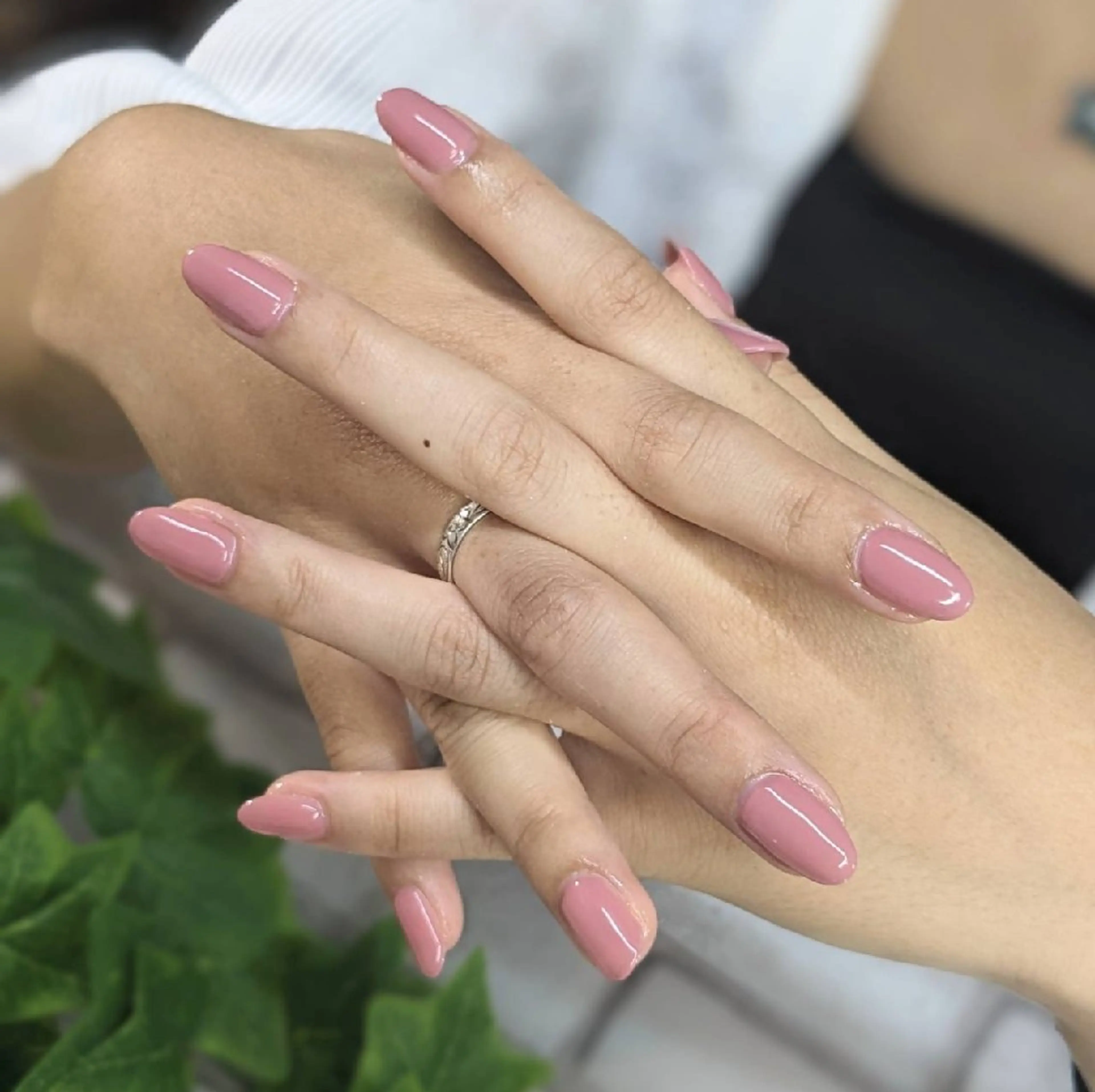 ネイル ワンカラーネイル ピンク ハンドネイル ネイルサロンベルティ .keikoのネイルデザイン