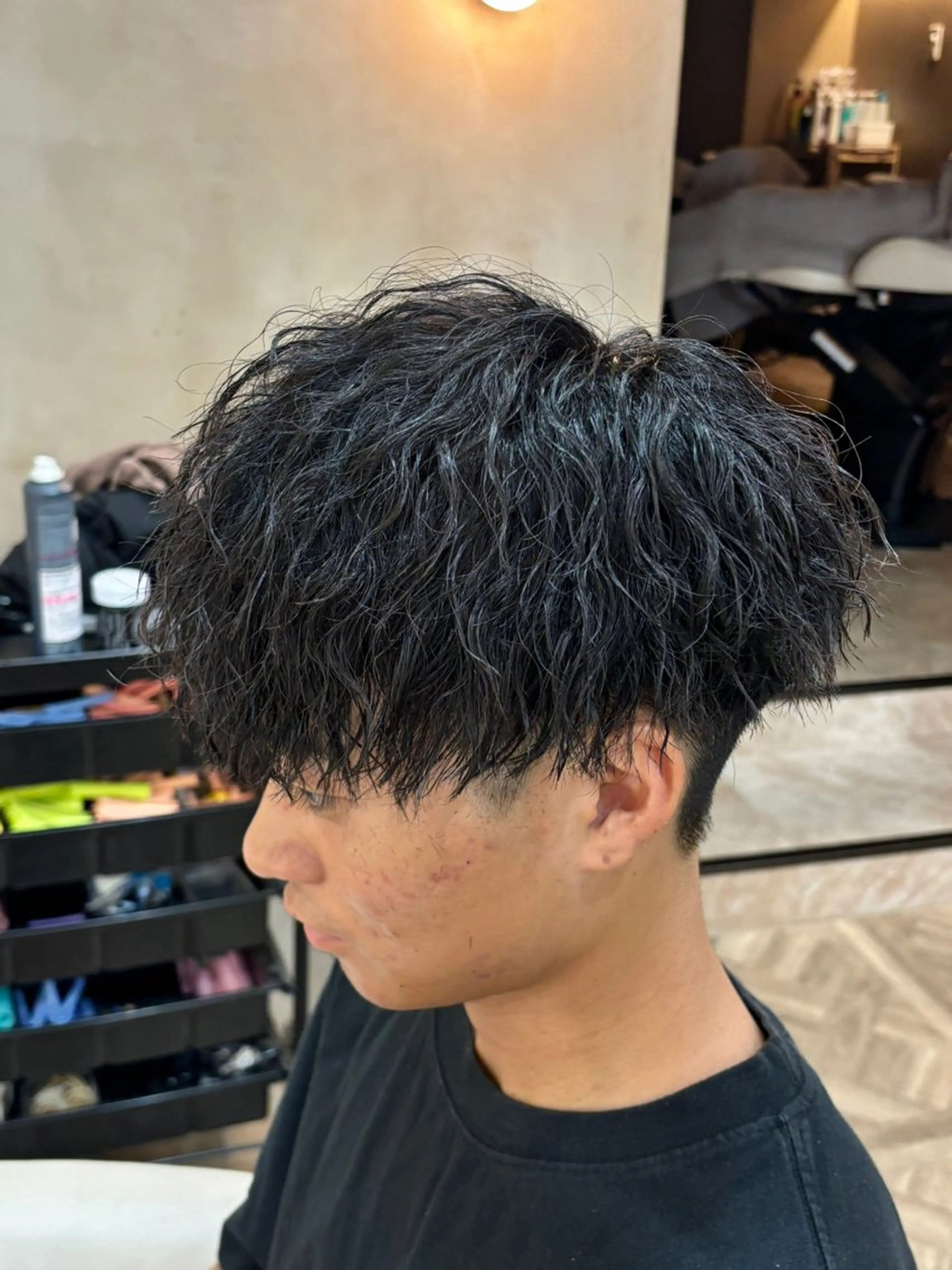 ショート パーマ メンズ カット パーマ トリートメント パーマ職人DAIKI ツイスパ/波巻きのヘアスタイル