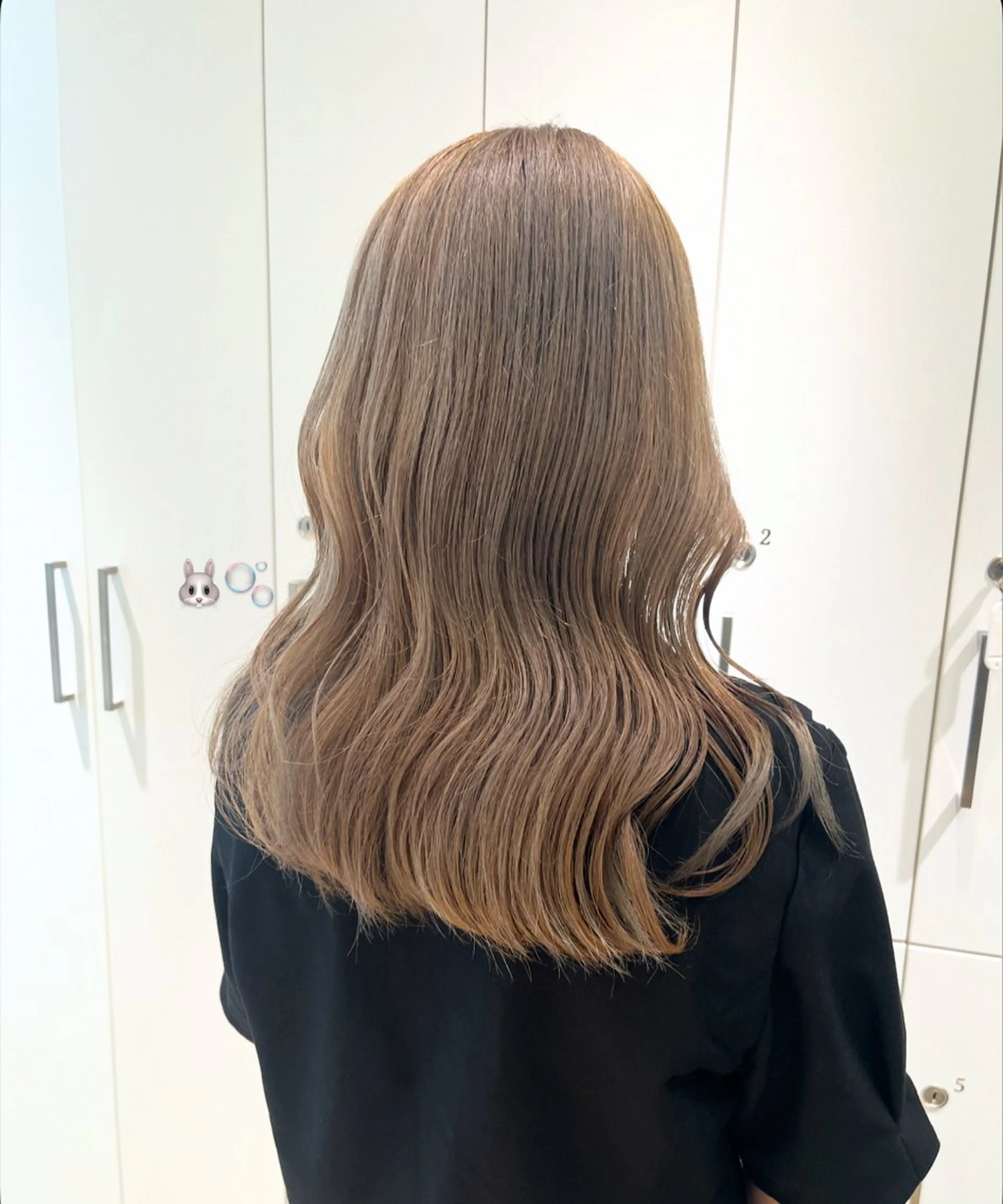 セミロング カラー ヘアカラー ParveMix / 山本 玲南🫧🪽のヘアスタイル