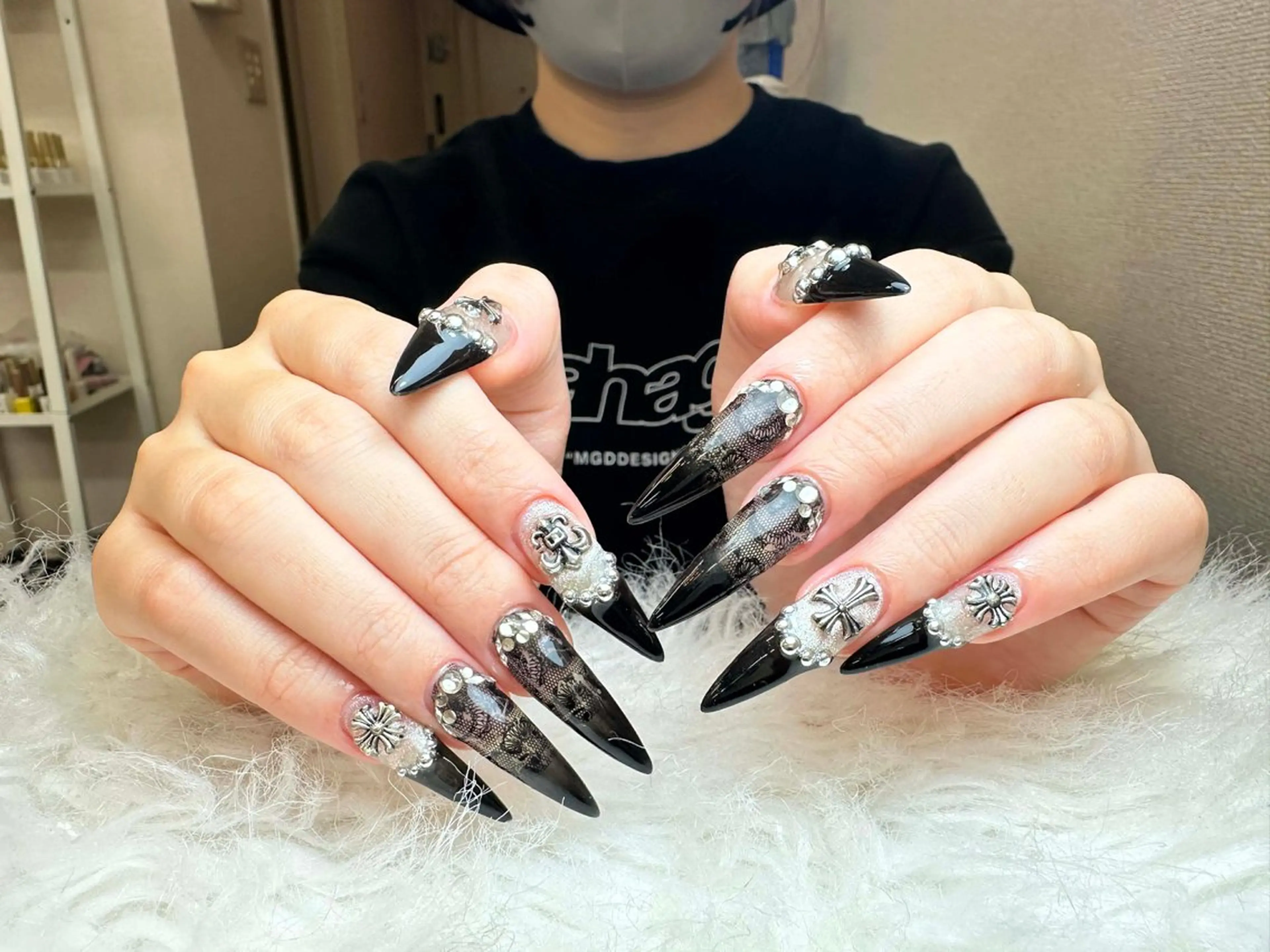 ネイル フレンチネイル ジェルネイル ガーリー 韓国ネイル ロングネイル ハンドネイル NieNail Nezukoのネイルデザイン