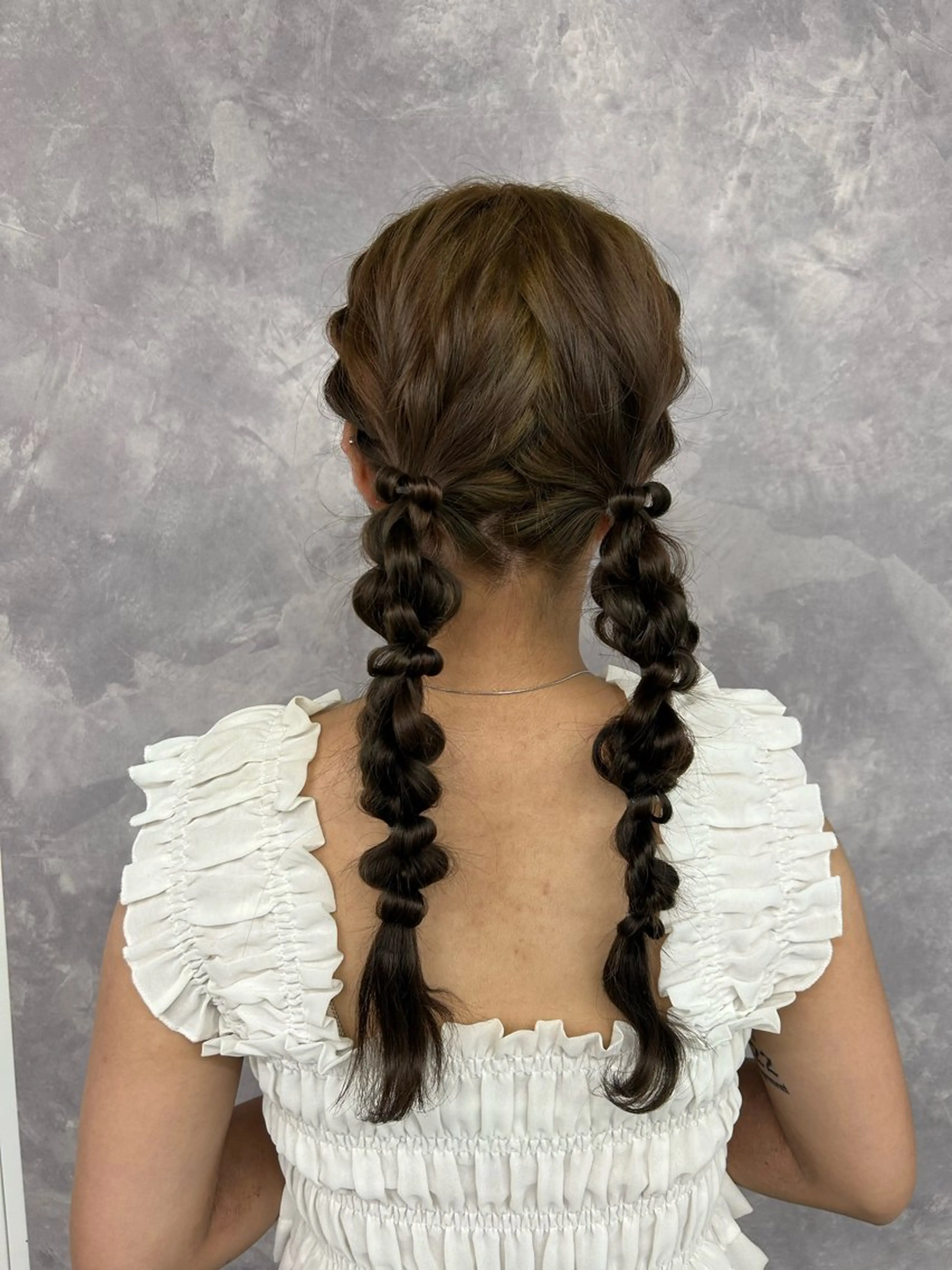 ヘアアレンジ ヘアセット 暖色カラー🪷 オタク美容師🎶のヘアスタイル