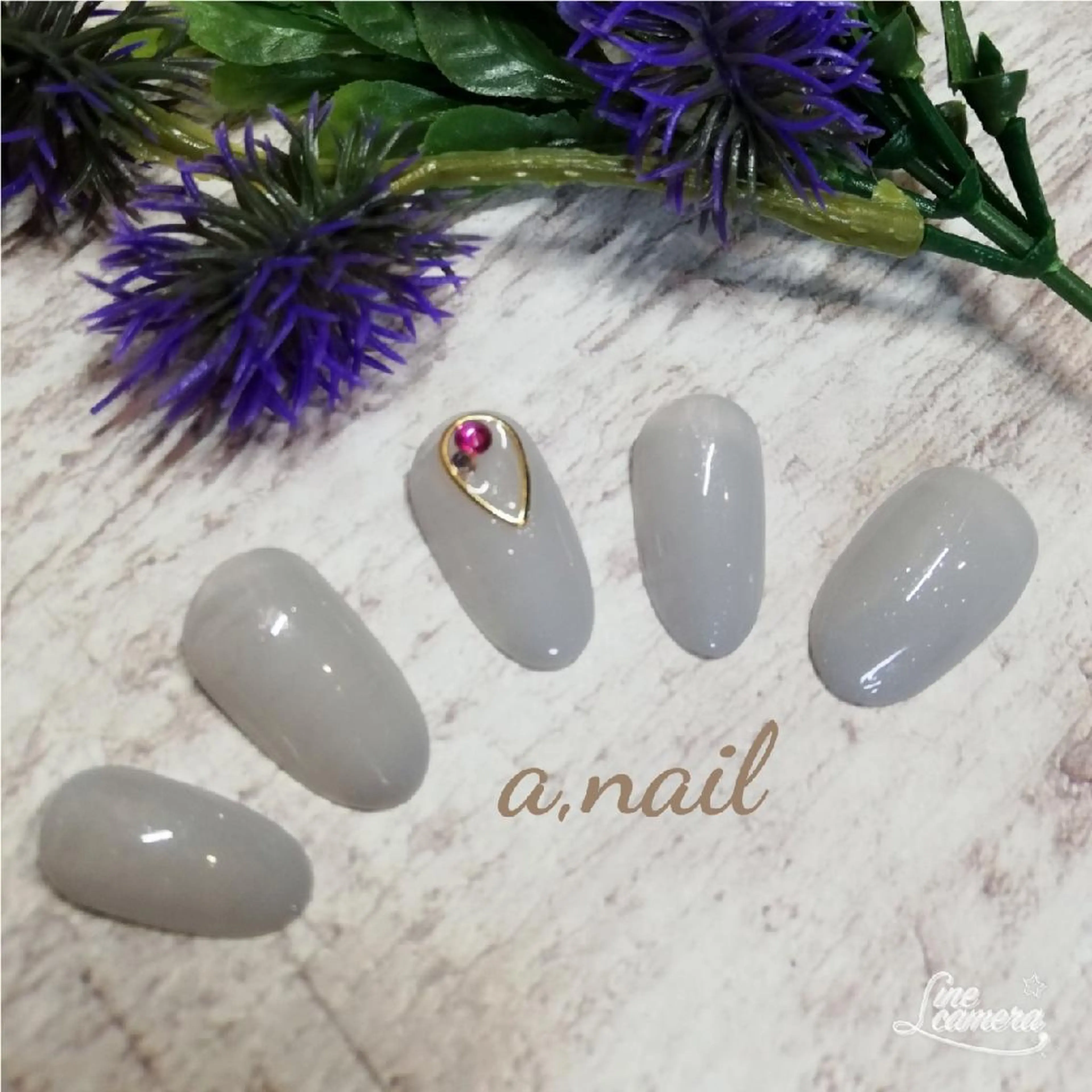 ネイル アートネイル グラデーション ワンカラーネイル シンプルネイル ネイルサロン エーネイルのネイルデザイン