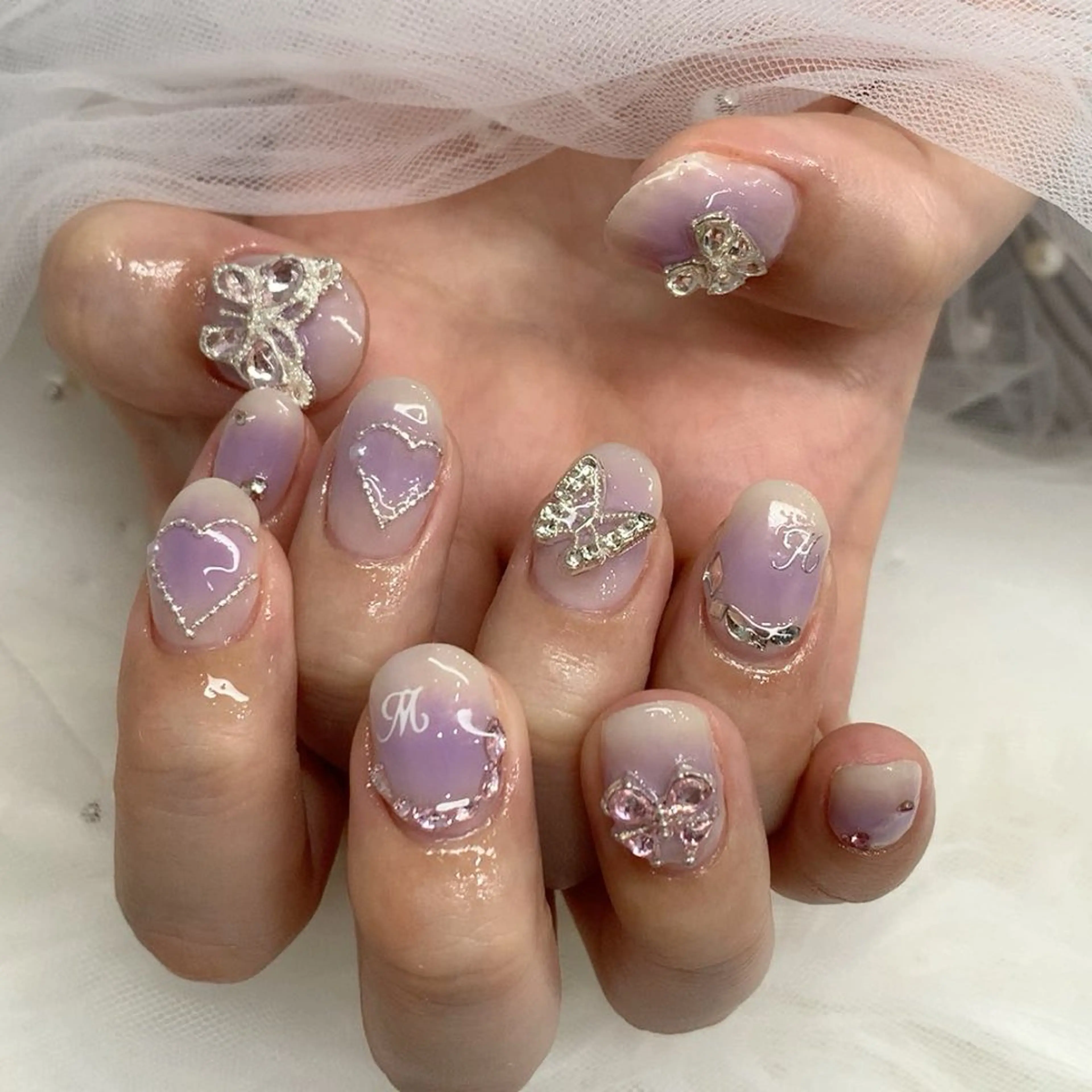 ショート ハンドネイル Pio Mielのネイルデザイン