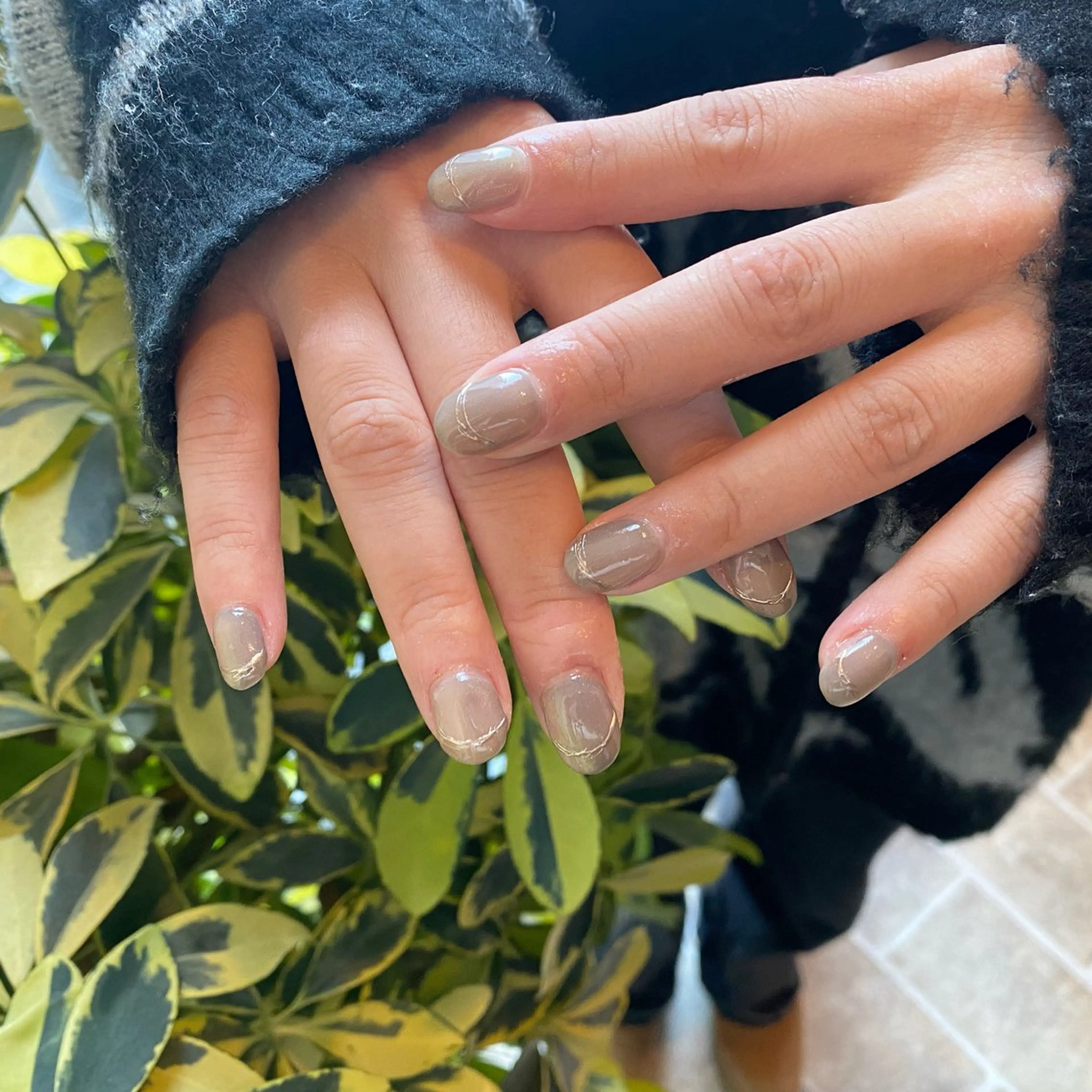 ネイル アートネイル ミラーネイル popo-nail所属・個性派/ちゅるん/ モチ好評◎｜MIKIのネイルデザイン