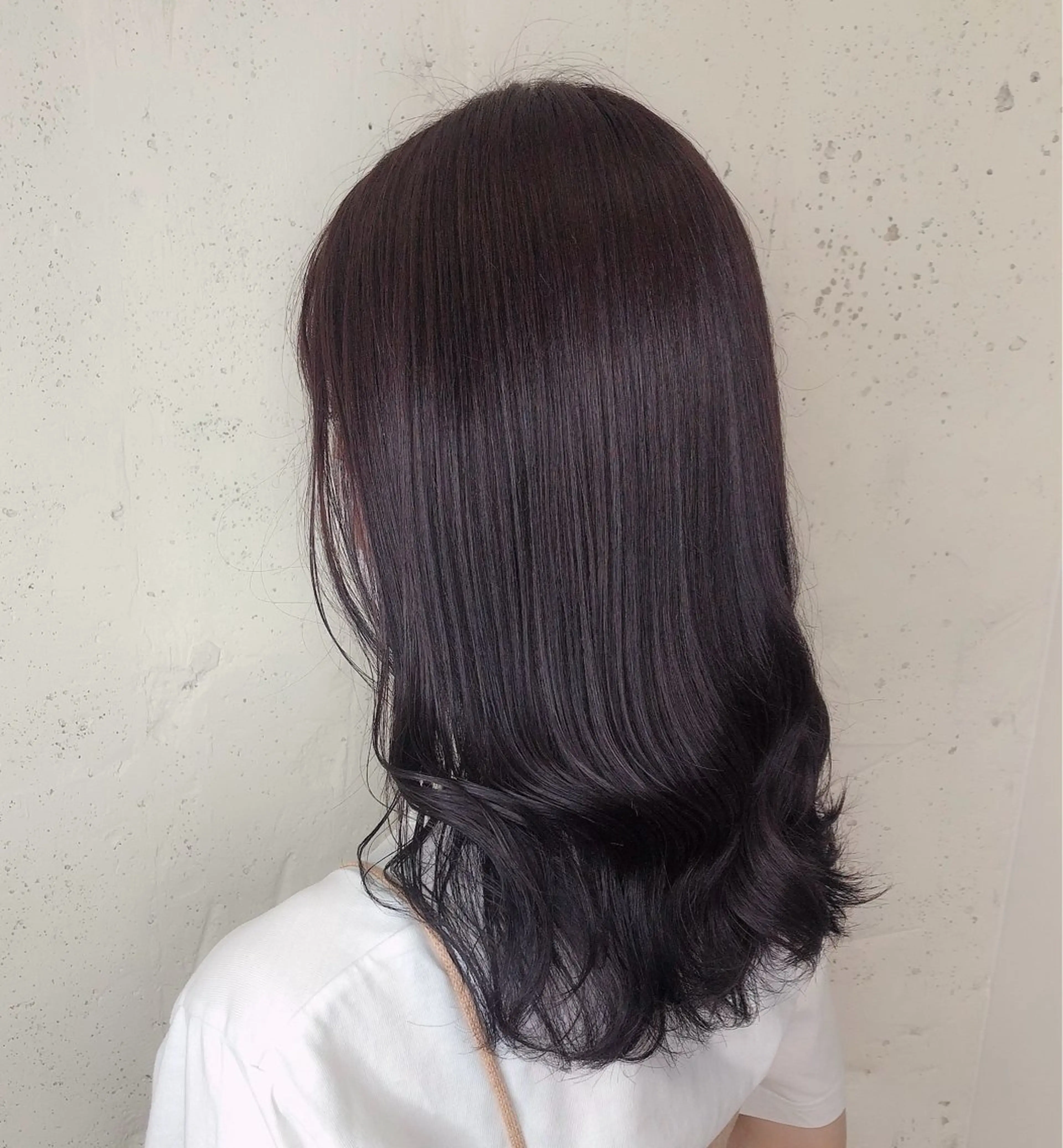 ミディアム カラー 透明感カラー🎀／ 寒色カラー／マツエクのヘアスタイル