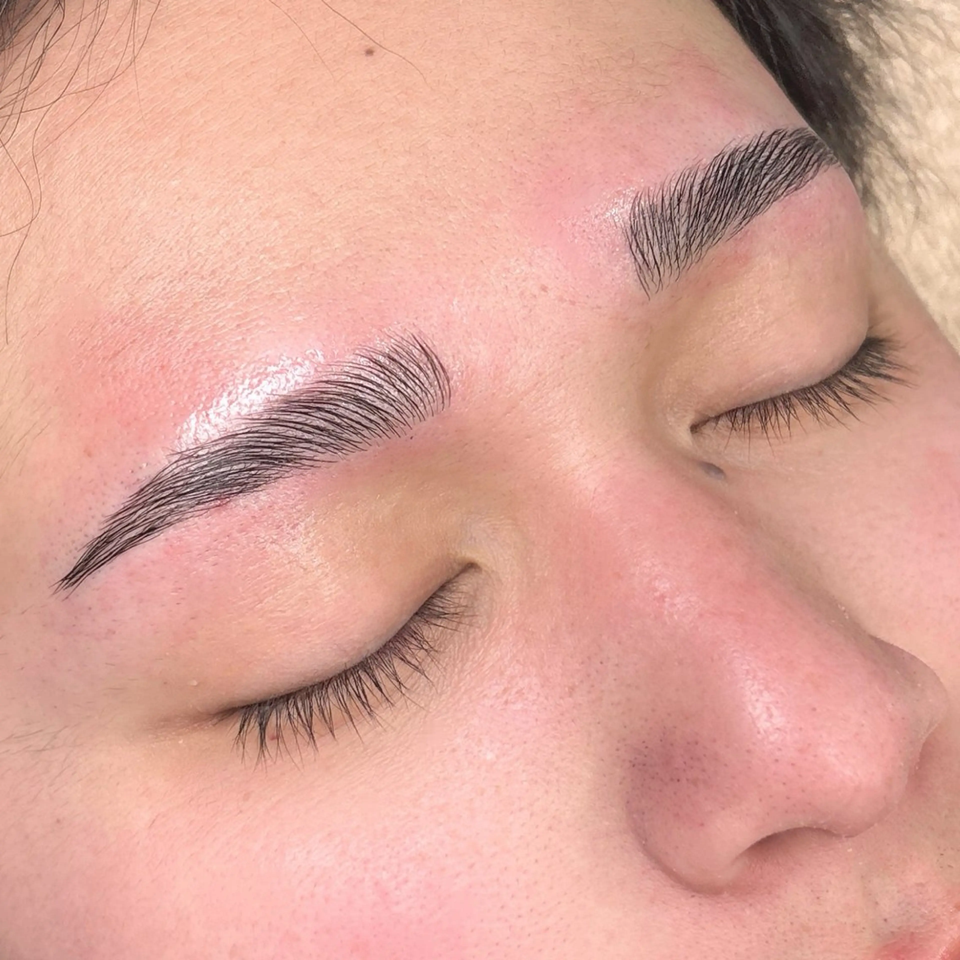 【眉毛】眉ワックス込✨ハリウッドブロウリフト🤎(HBL)メンズも大歓迎👦🏻の写真