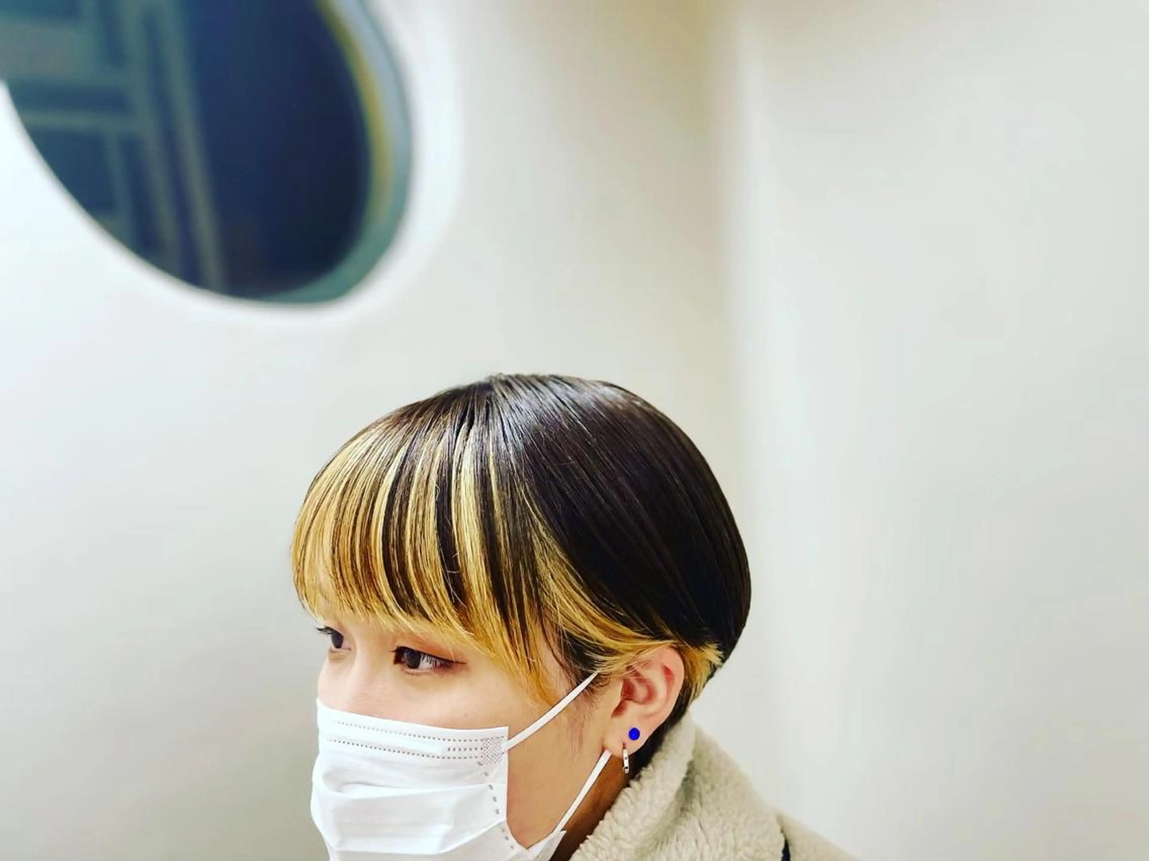 ショート ミストバング 浅沼 春樹のヘアスタイル