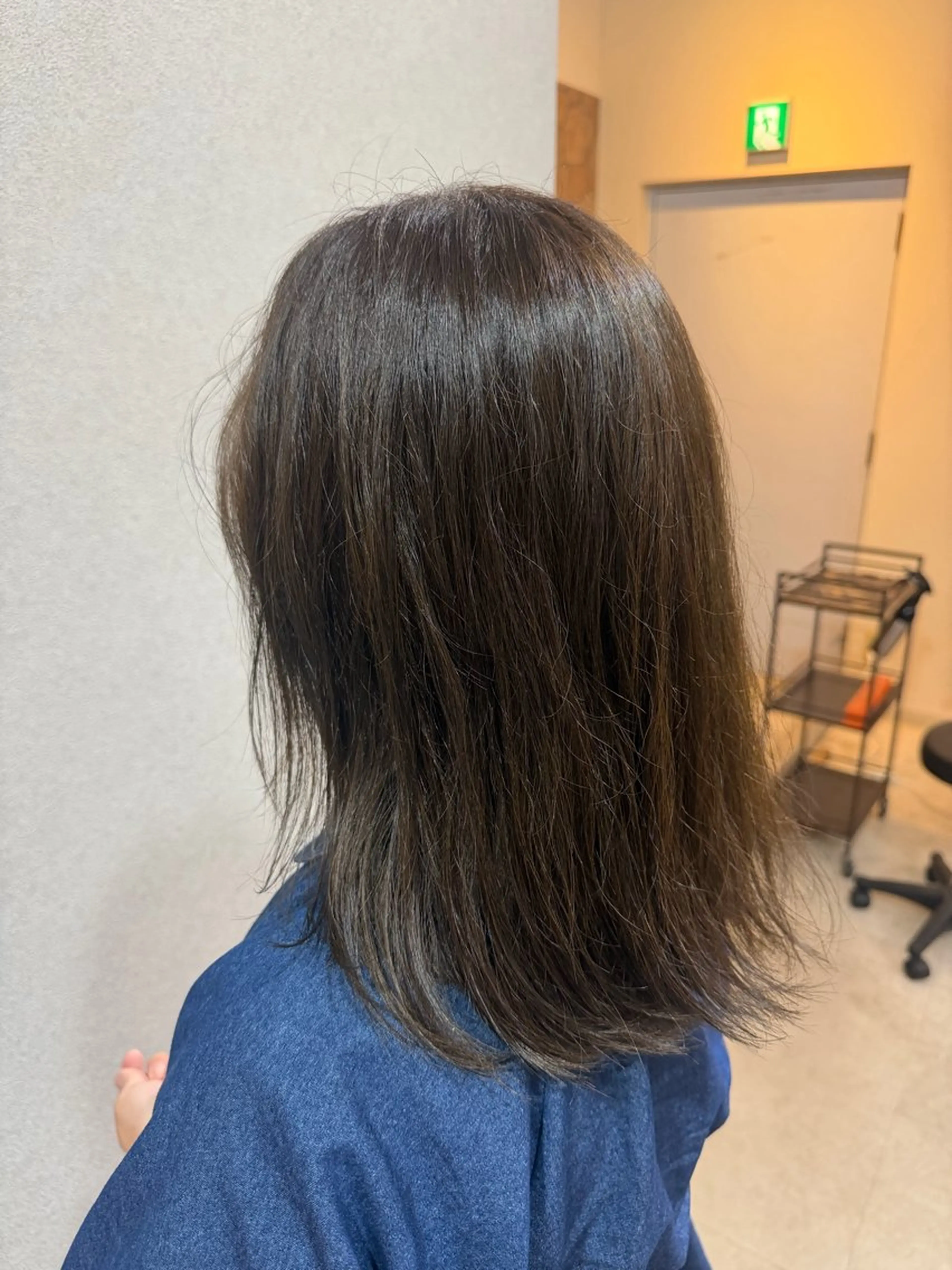セミロング ヘアカラー 西田 大雅のヘアスタイル