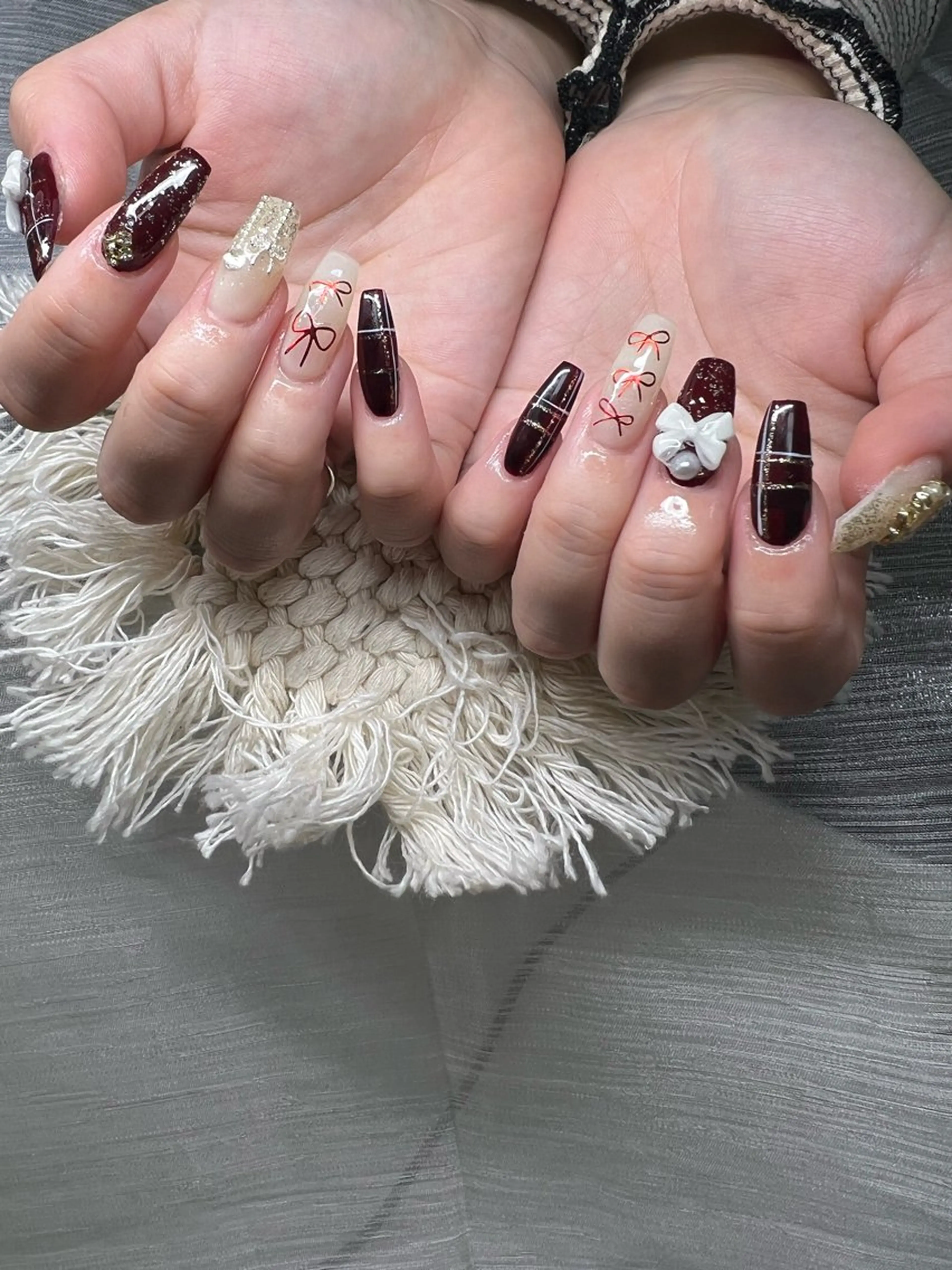 ネイル オーロラネイル チークネイル 長さ出し フットネイル フレンチネイル ハンドネイル Lee Nailsのネイルデザイン