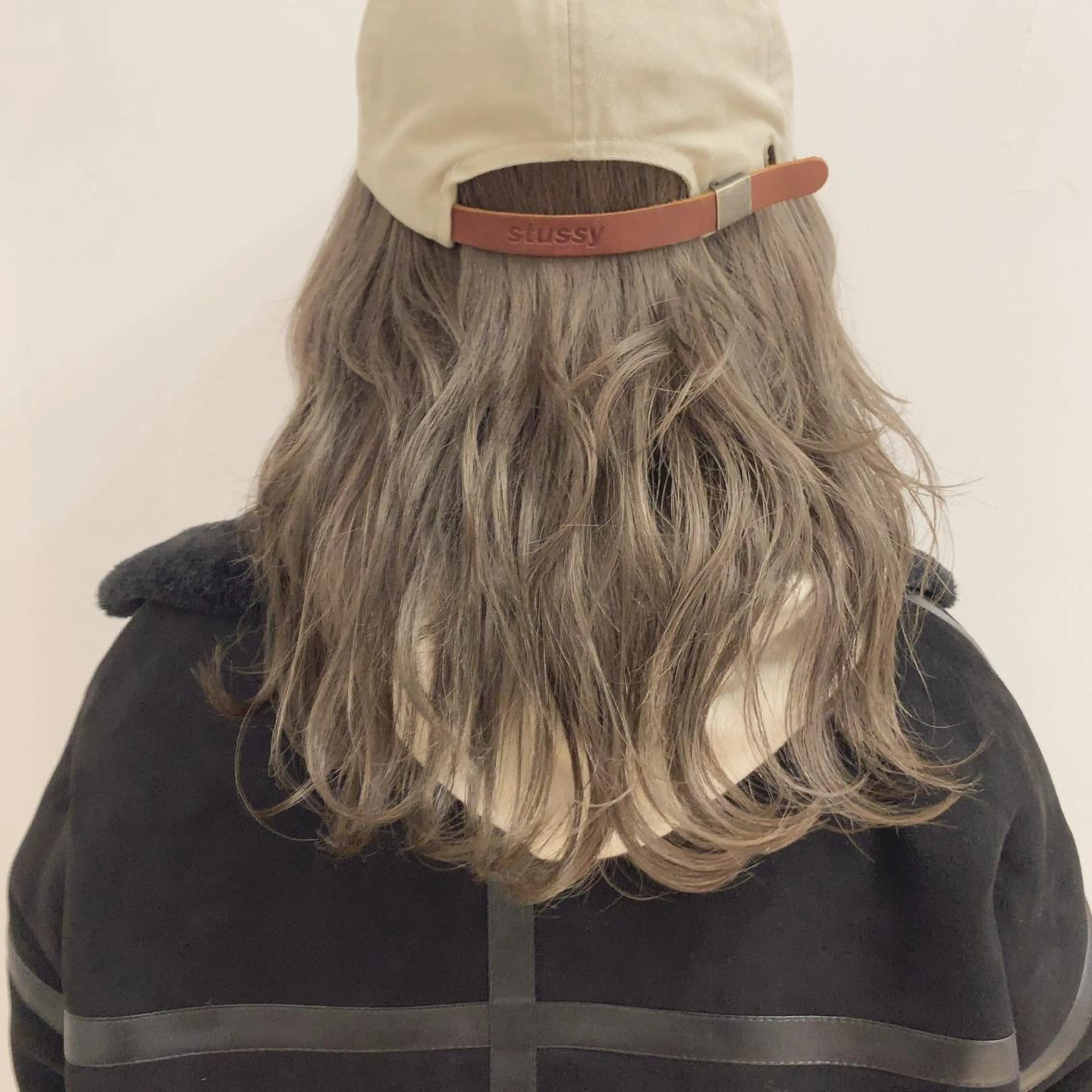 ミディアム カラー ヘアカラー トリートメント ハイトーンボブ 前田 表参道　グレージュのヘアスタイル