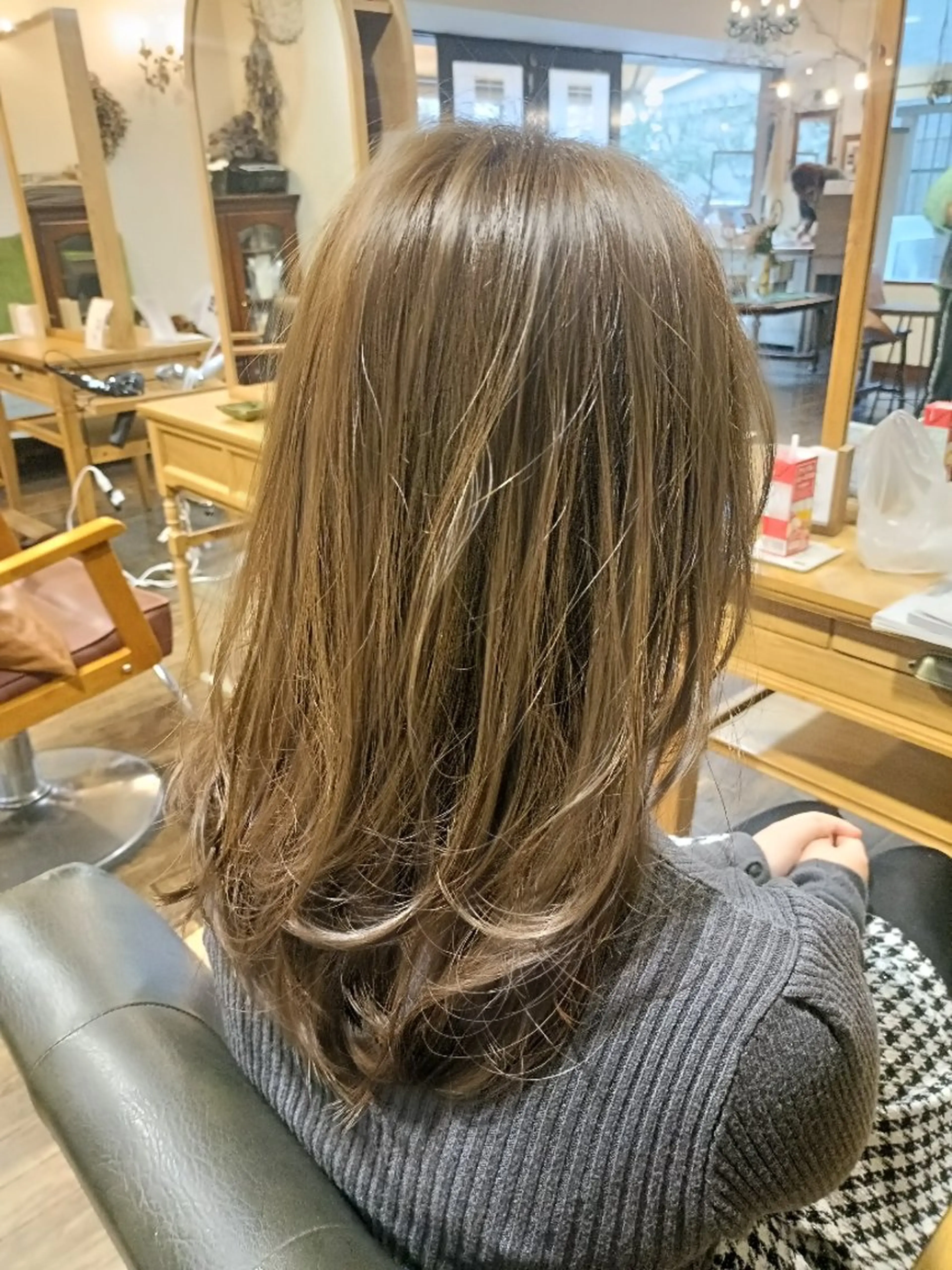ロング ヘアカラー ASAKO ✴︎アメリシュシュのヘアスタイル