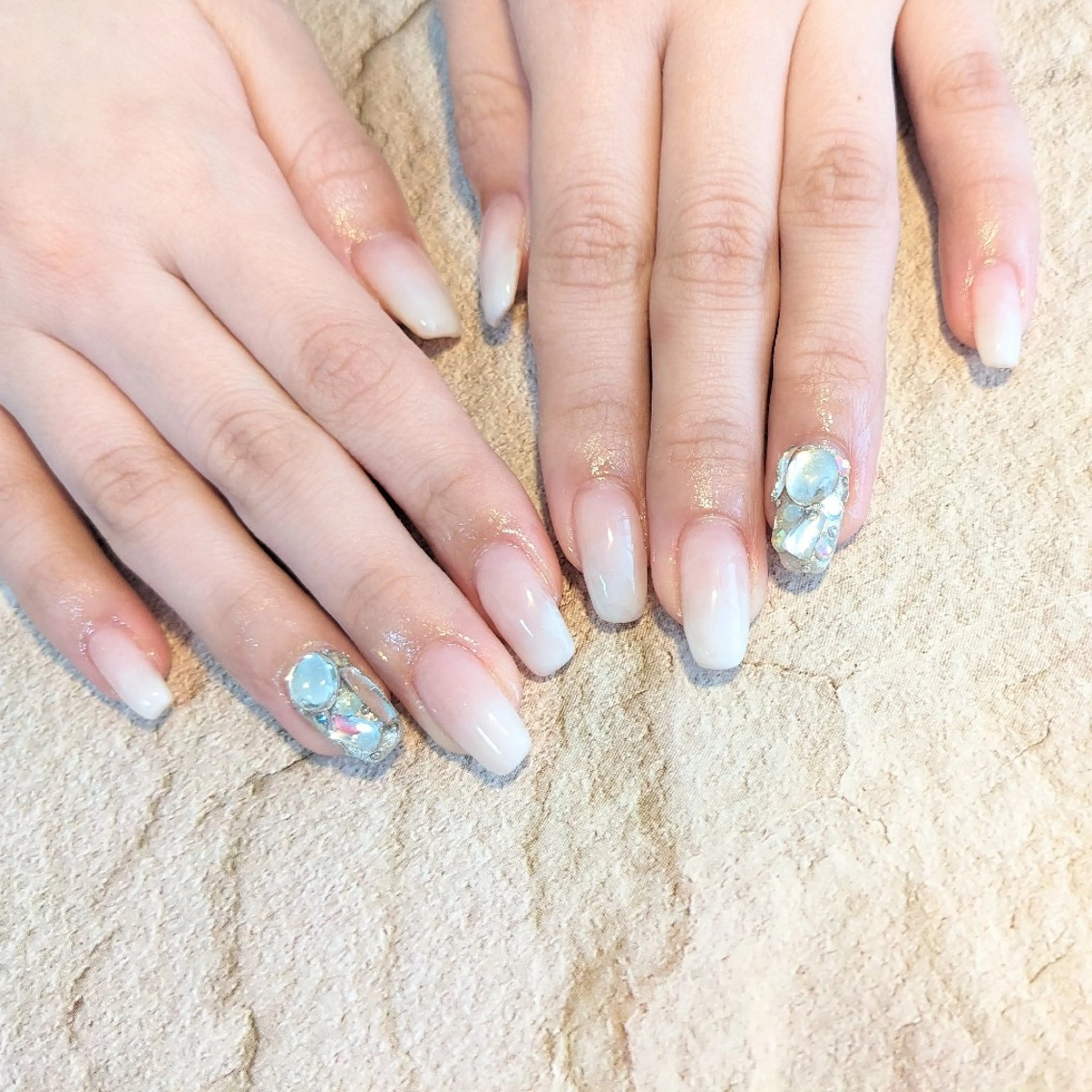 ネイル ｱｲﾗｯｼｭ ﾈｲﾙ ｻﾛﾝ つけるのマツエク・マツパデザイン