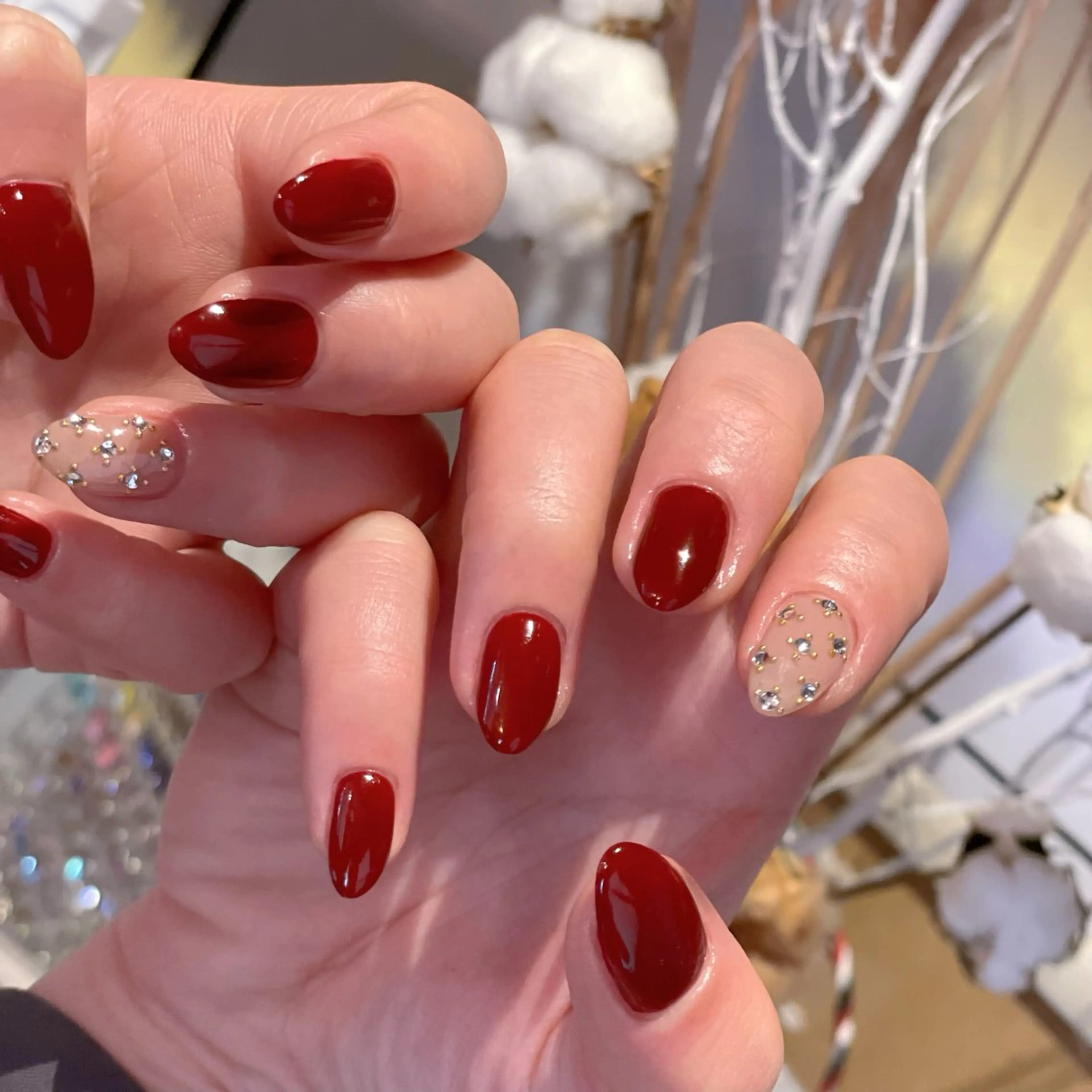 ネイル アートネイル ジェルネイル 氷ネイル・うるうるネイル 赤色 南野 由希のネイルデザイン