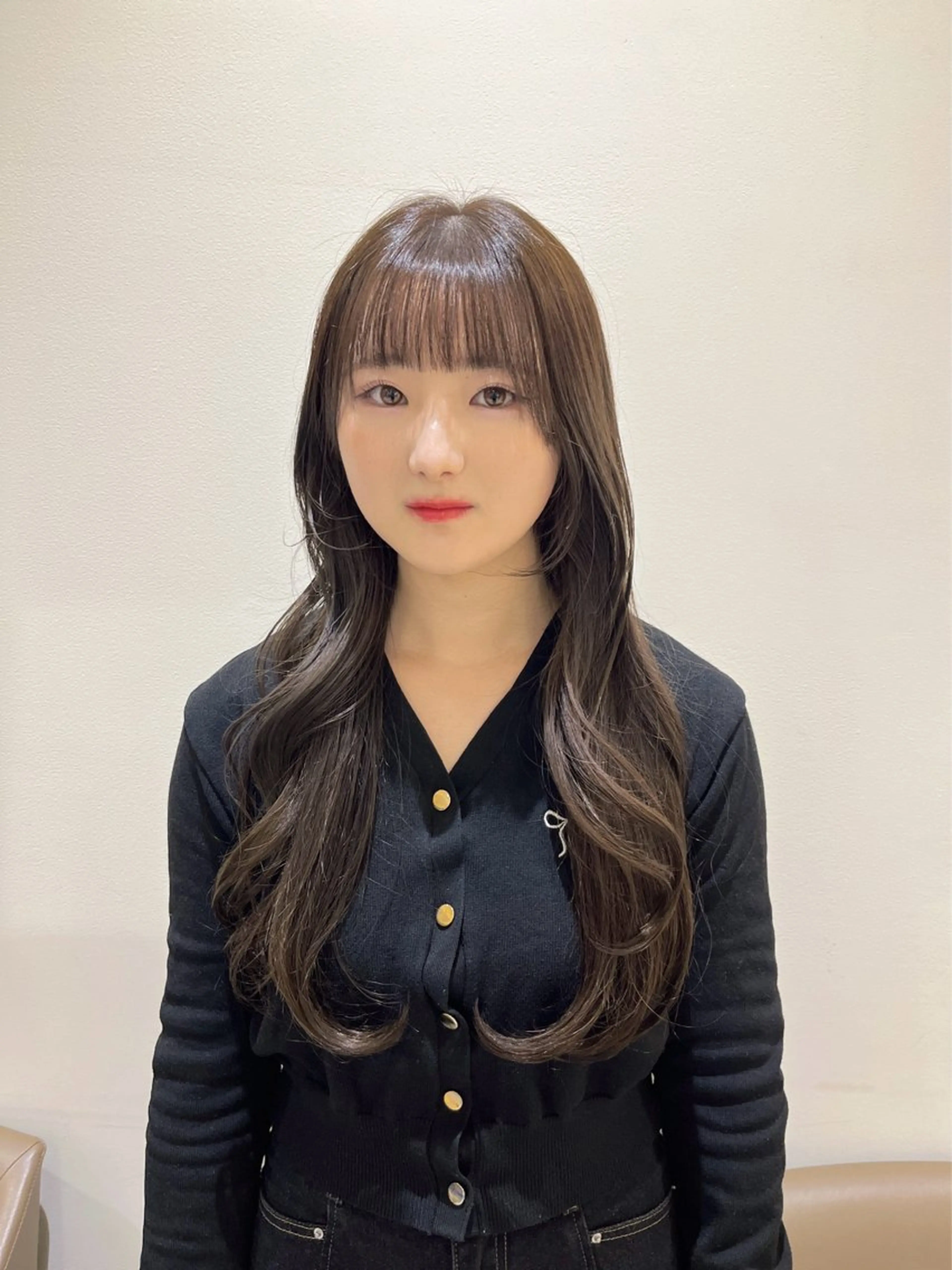 ロング 透明感カラー/レイヤ ー/縮毛/暗髪/銀座のヘアスタイル