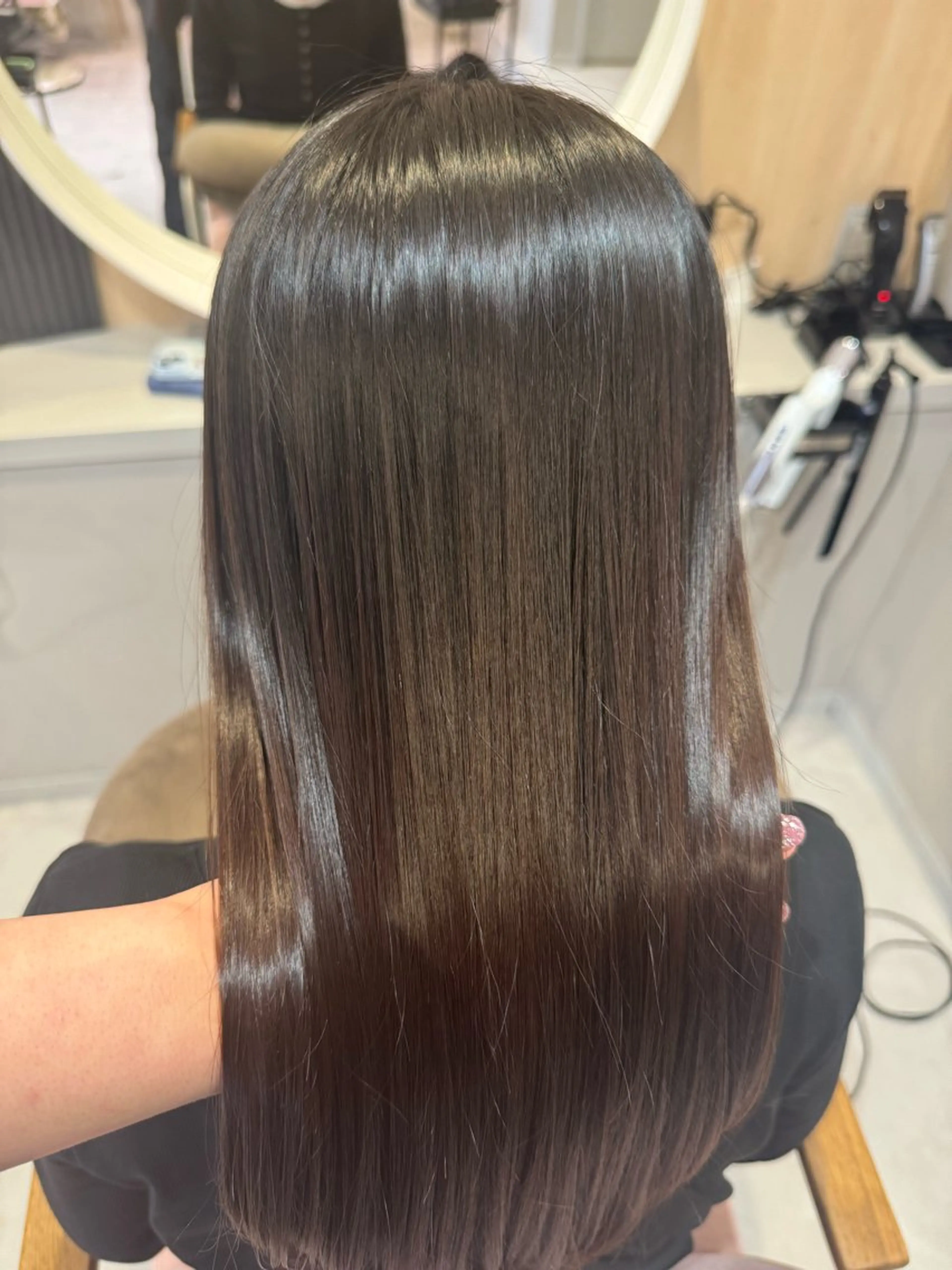 セミロング 縮毛矯正 トリートメント カット 縮毛矯正 トリートメント 𝘀𝗮𝗲 ⑅*/ 艶髪/ショートボブのヘアスタイル