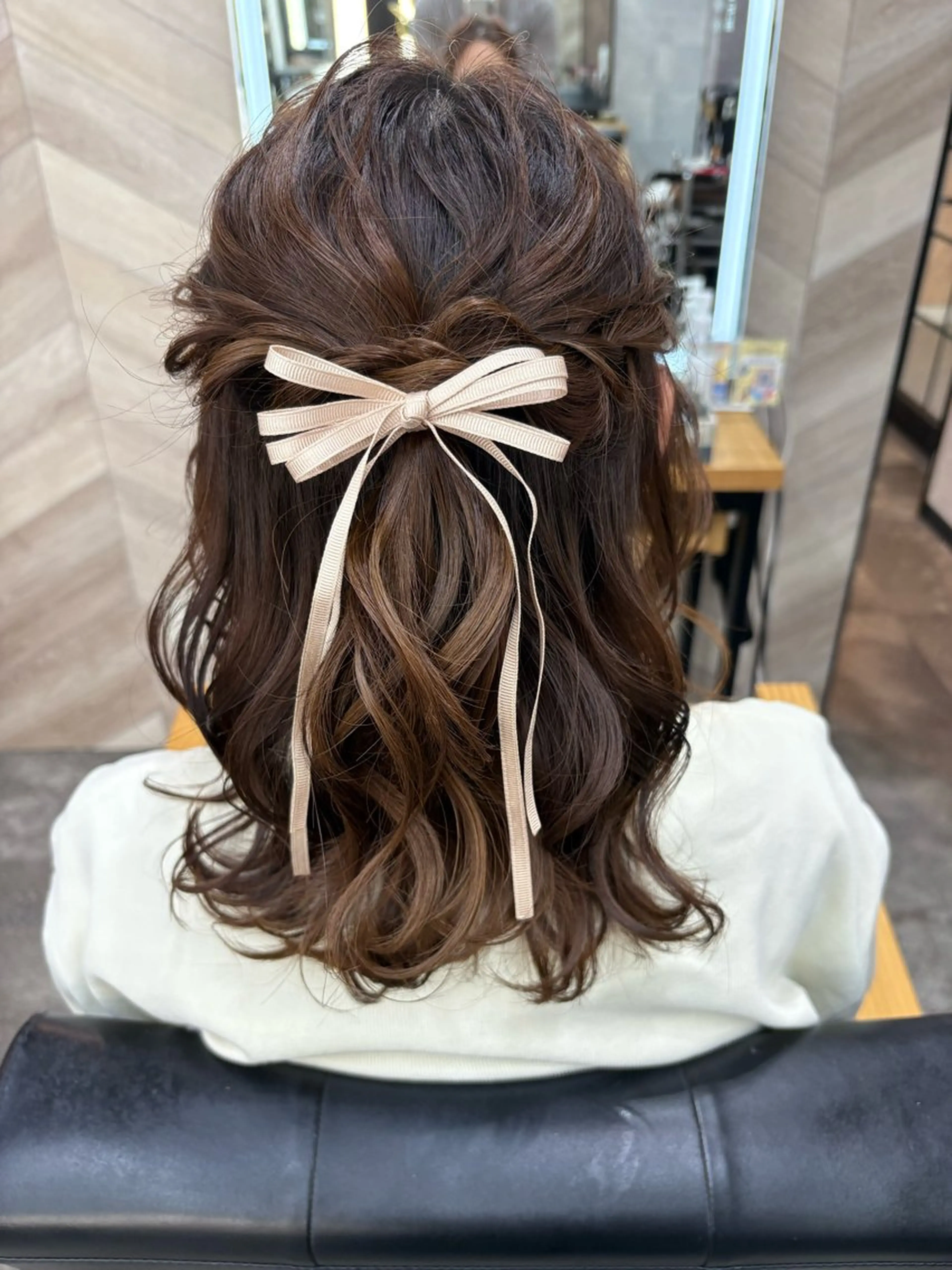 ミディアム ヘアアレンジ ハーフアップ ヘアセット SHANTi 飯塚 ヘアセット/髪質改善のヘアスタイル