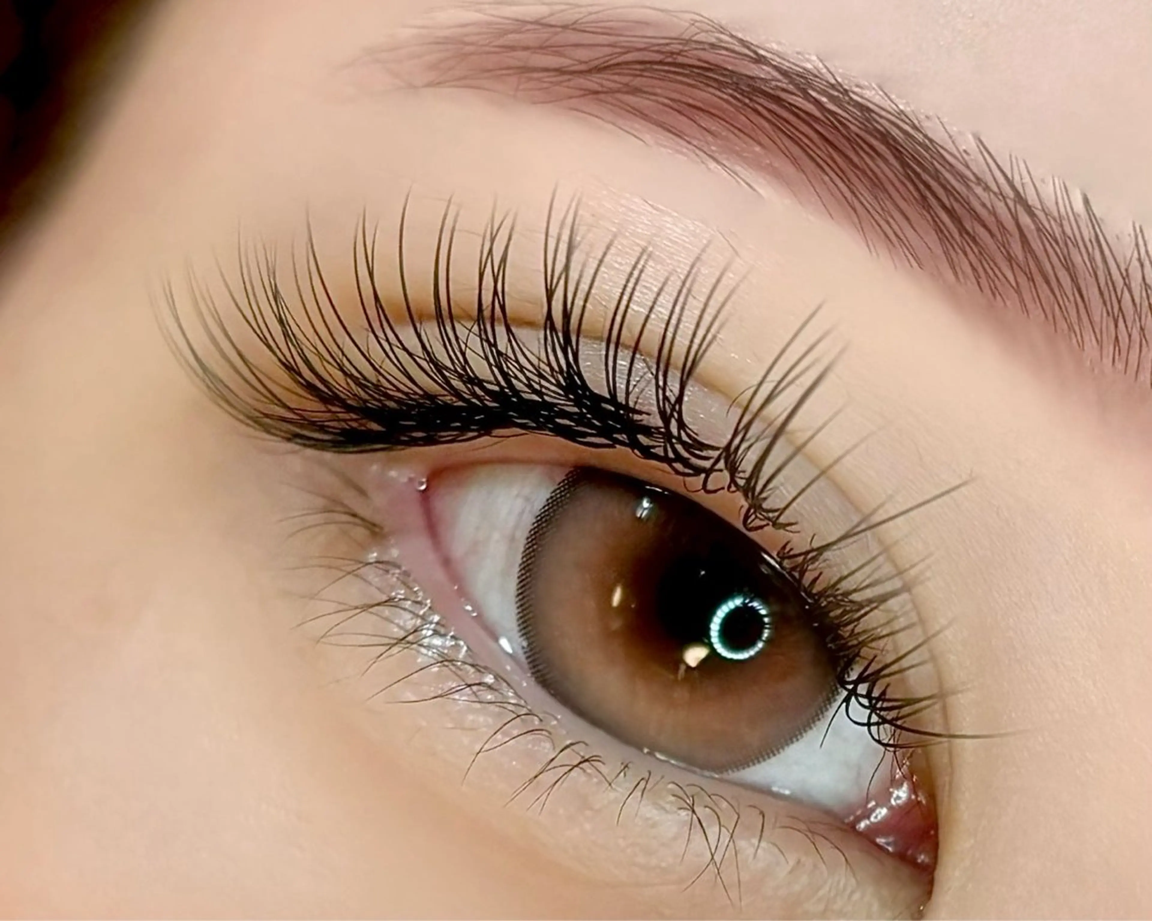 マツエク・マツパ 窪本 小果の眉毛・アイブロウイメージ