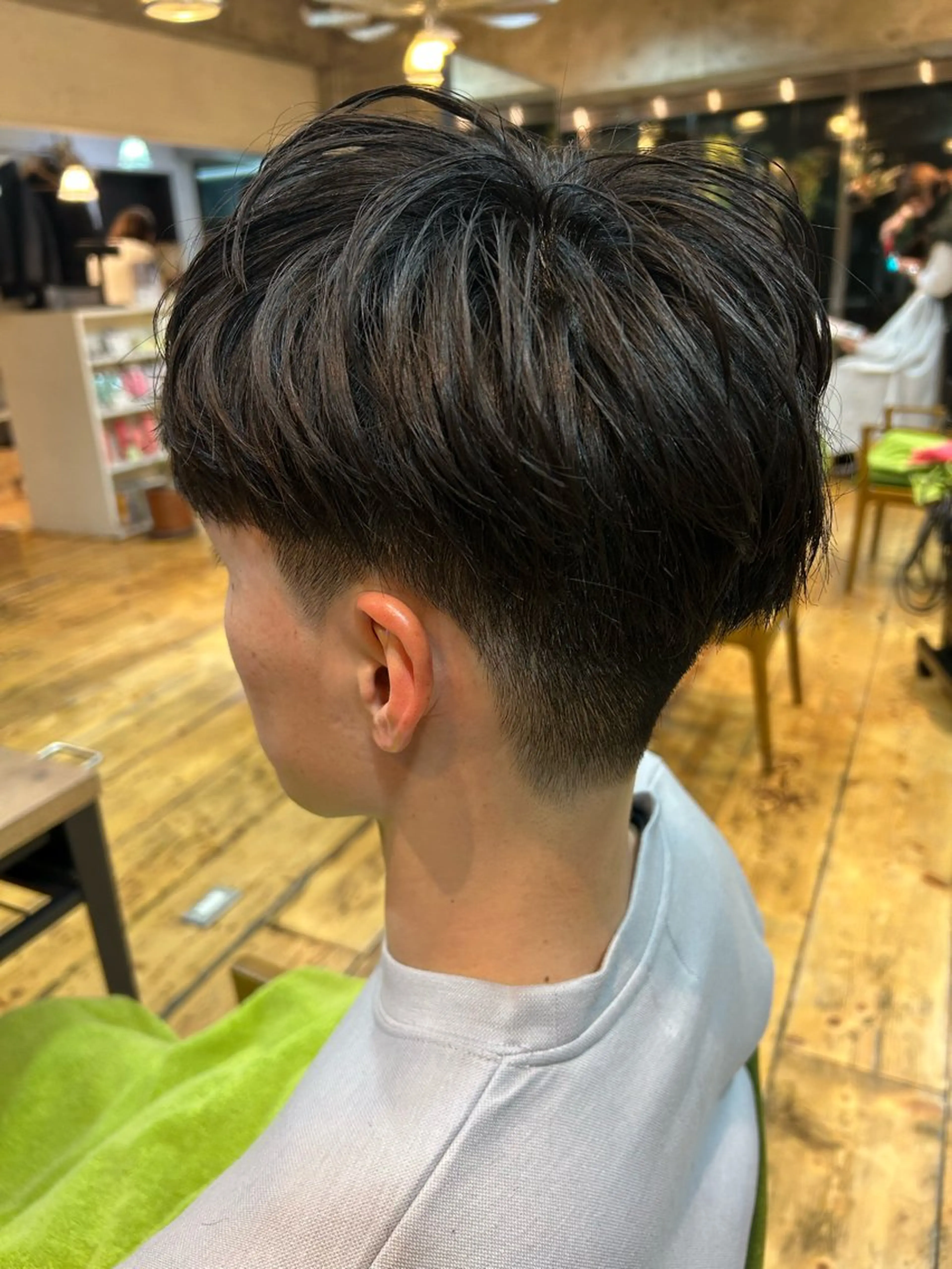 ショート メンズ BURANKO所属・三浦義久/仙台/ レイヤーカットのヘアスタイル