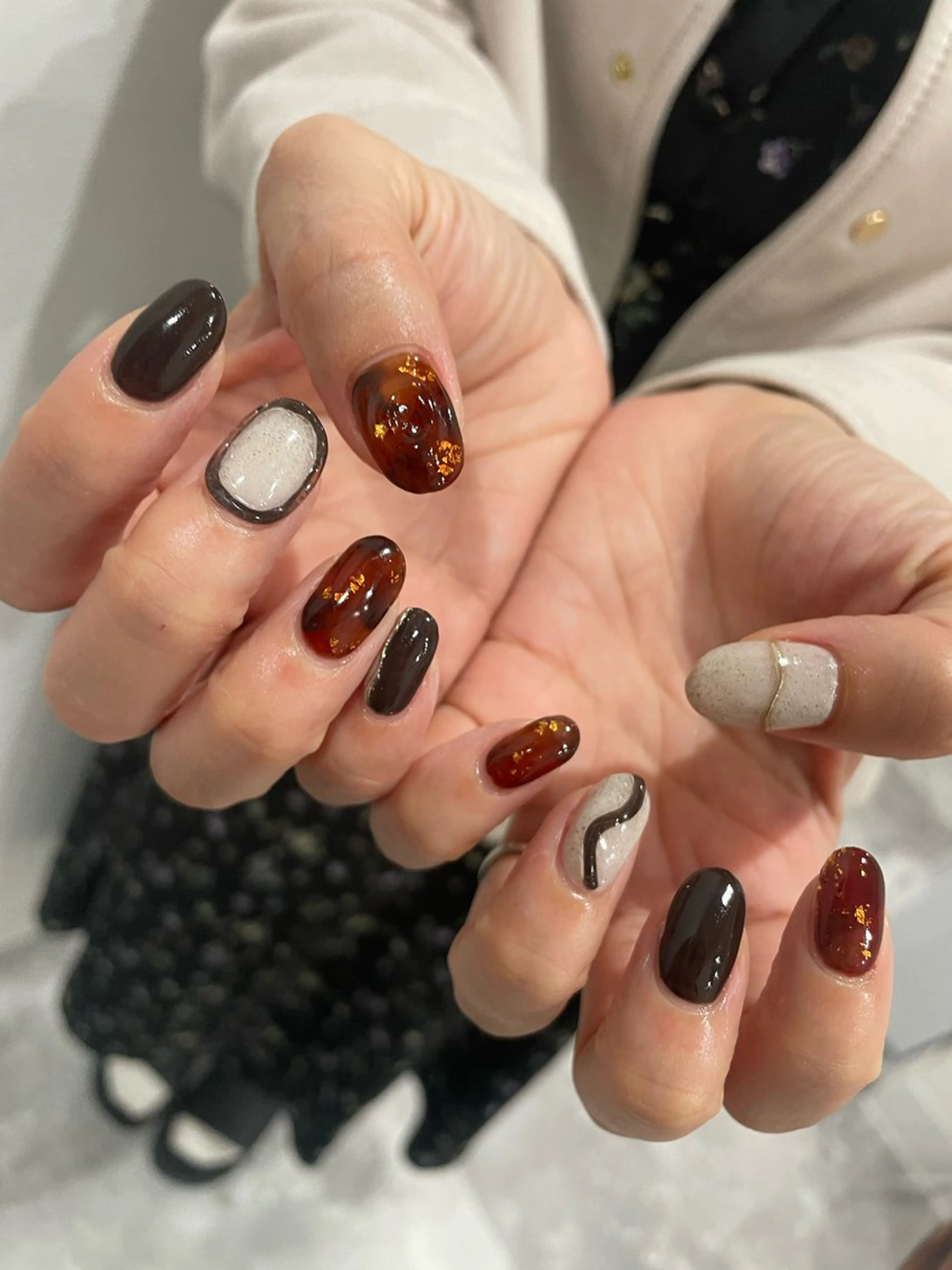 ネイル べっ甲ネイル Plaisir プレジールのネイルデザイン