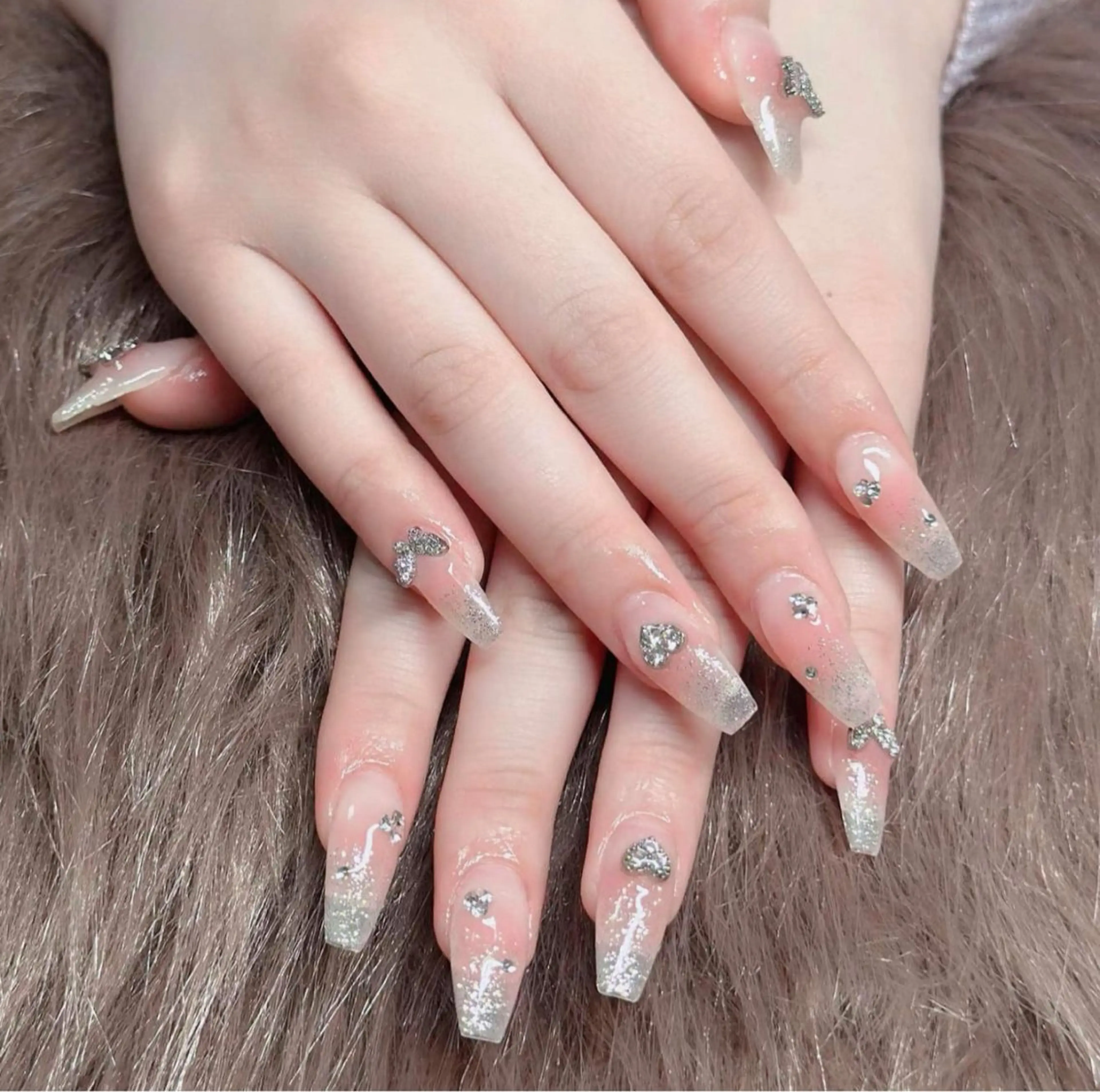 ネイル ハンドネイル Tini ANA.CHUOのネイルデザイン