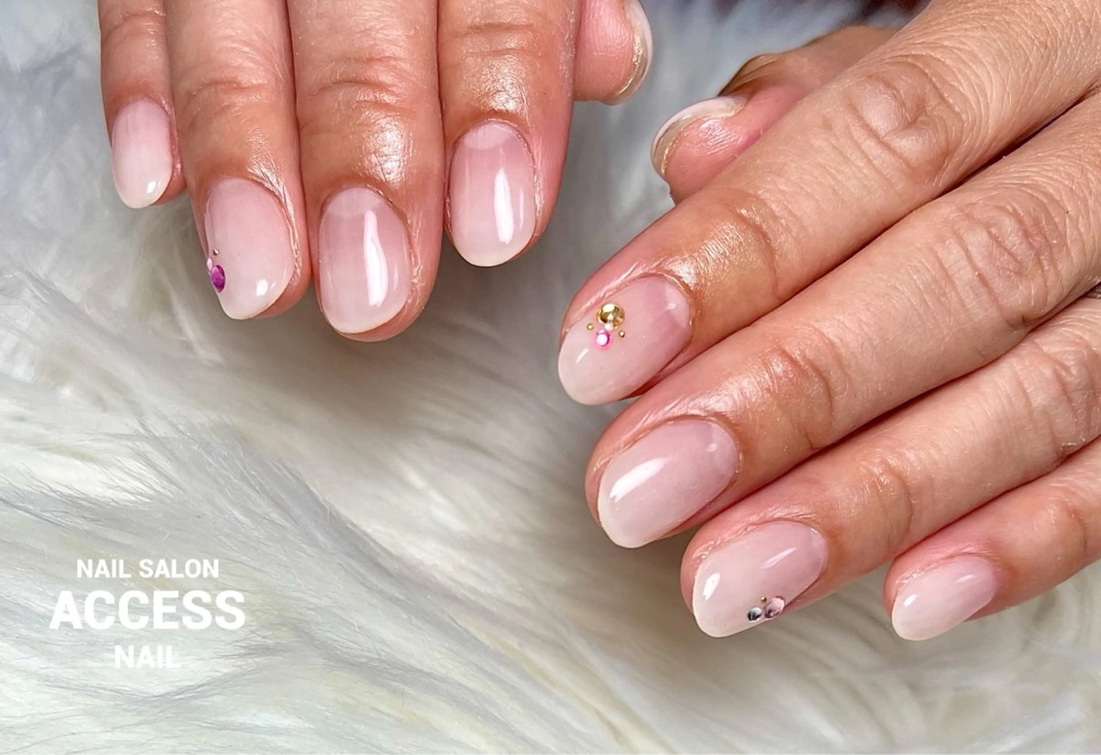 ネイル access nailのネイルデザイン