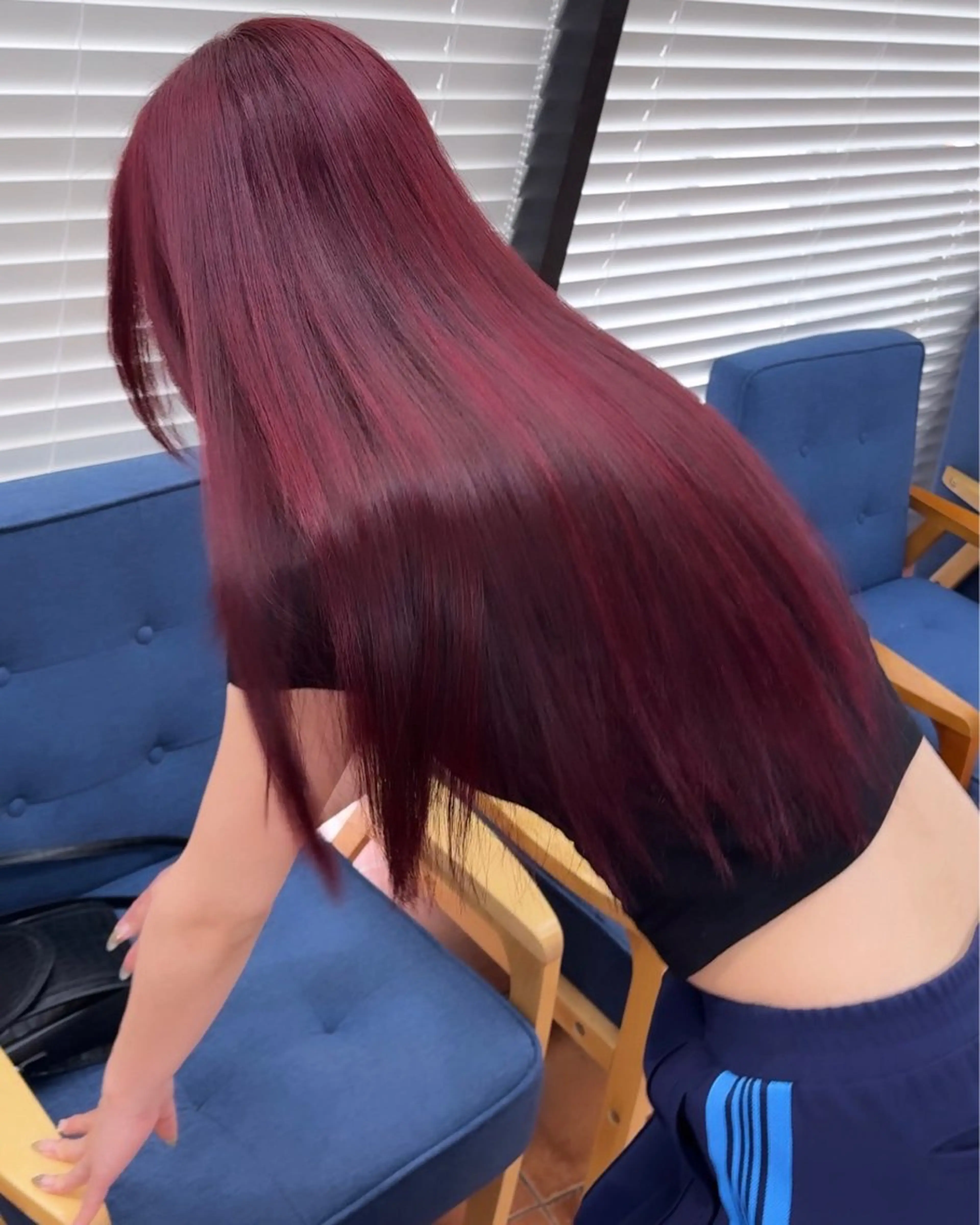 ロング カラー ボルドーカラー ヘアカラー トリートメント 🍒暖色🍒ブリーチ なしカラー/たくみ。のヘアスタイル