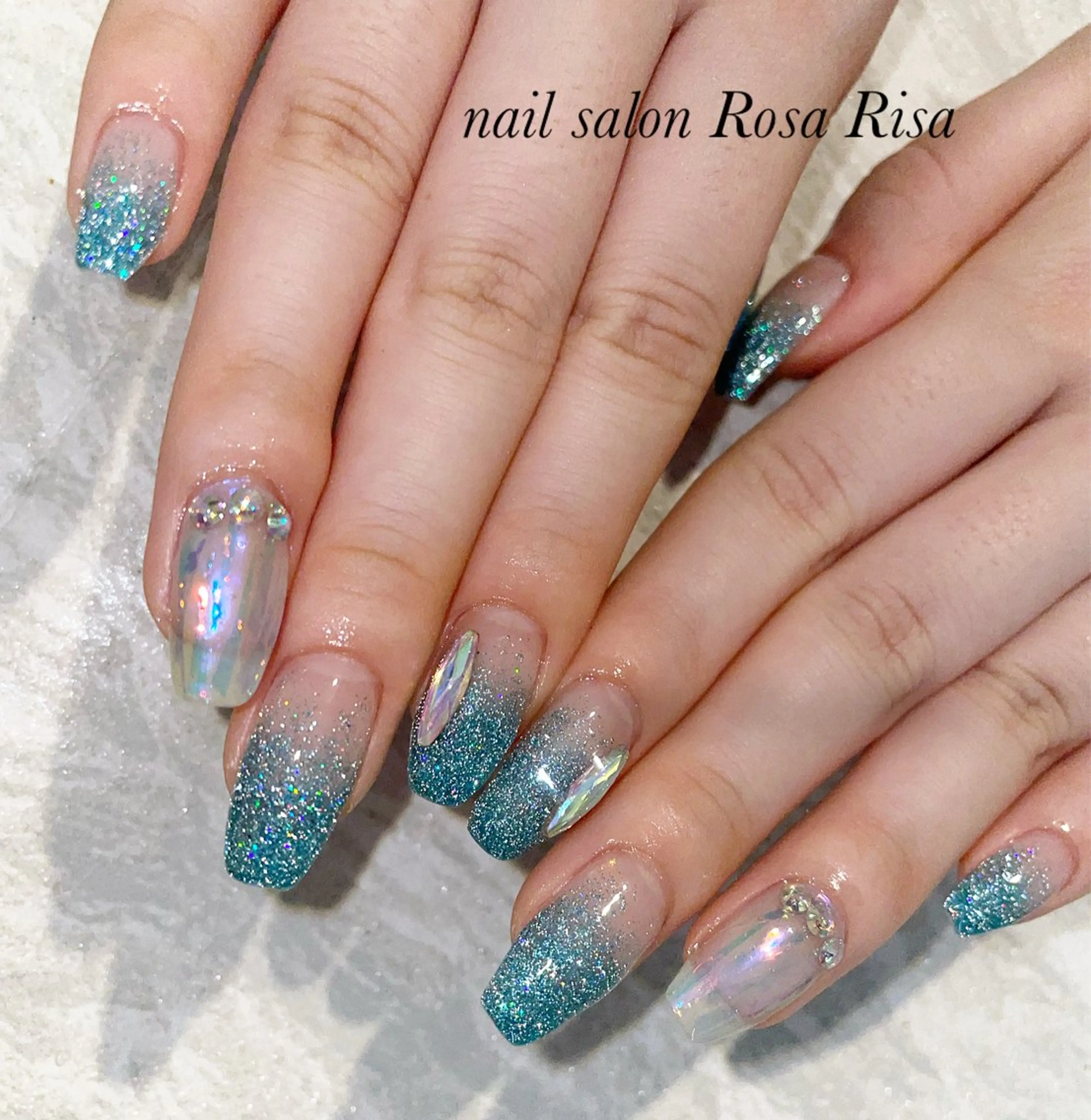 ネイル ネイルスタジオ シェイクユアハンズのネイルデザイン