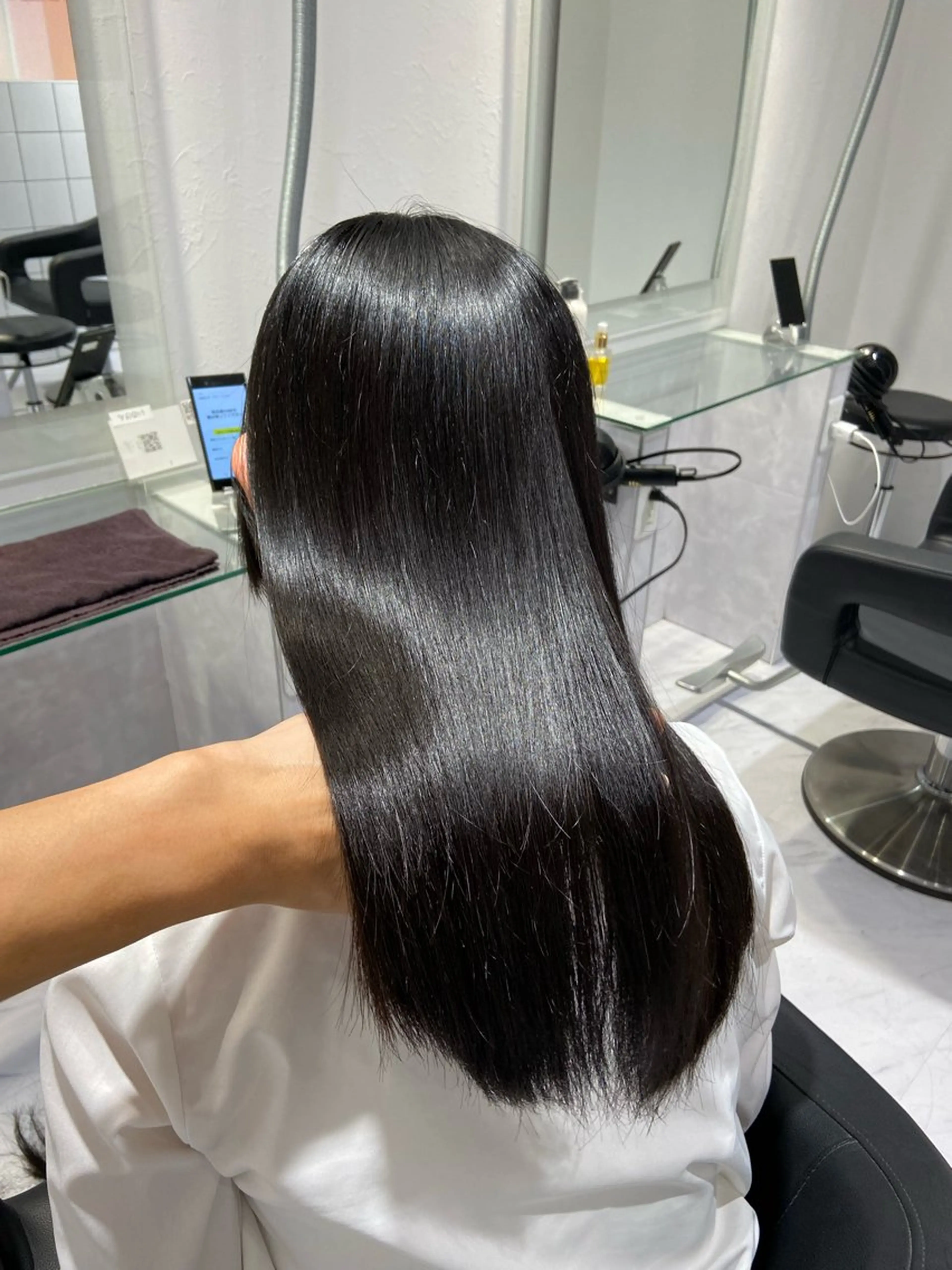 セミロング カラー レイヤー✂︎赤み消し 髪質改善/井上健太のヘアスタイル