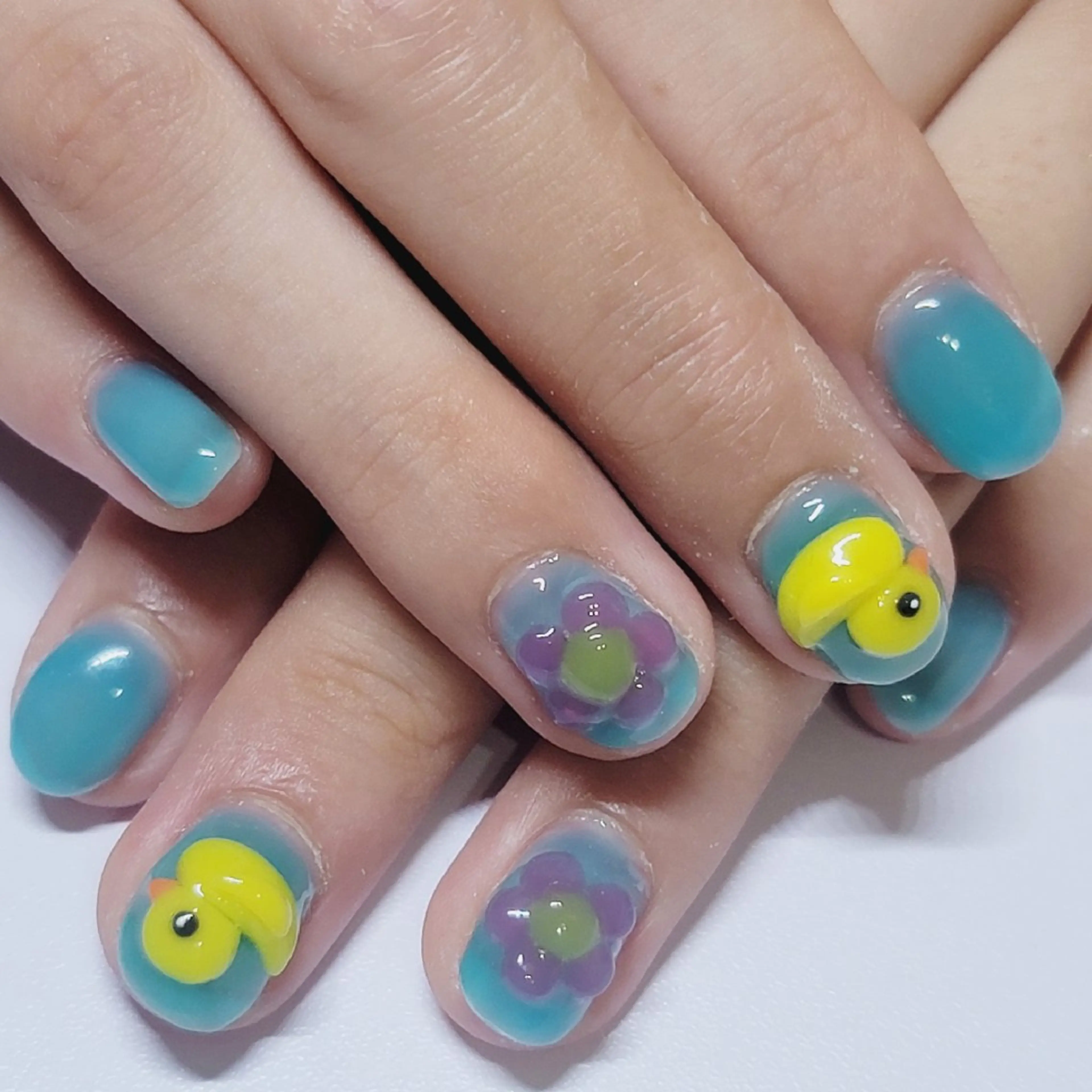 ネイル アートネイル ブルー ワンカラーネイル ハンドネイル よしだ ひろきのネイルデザイン