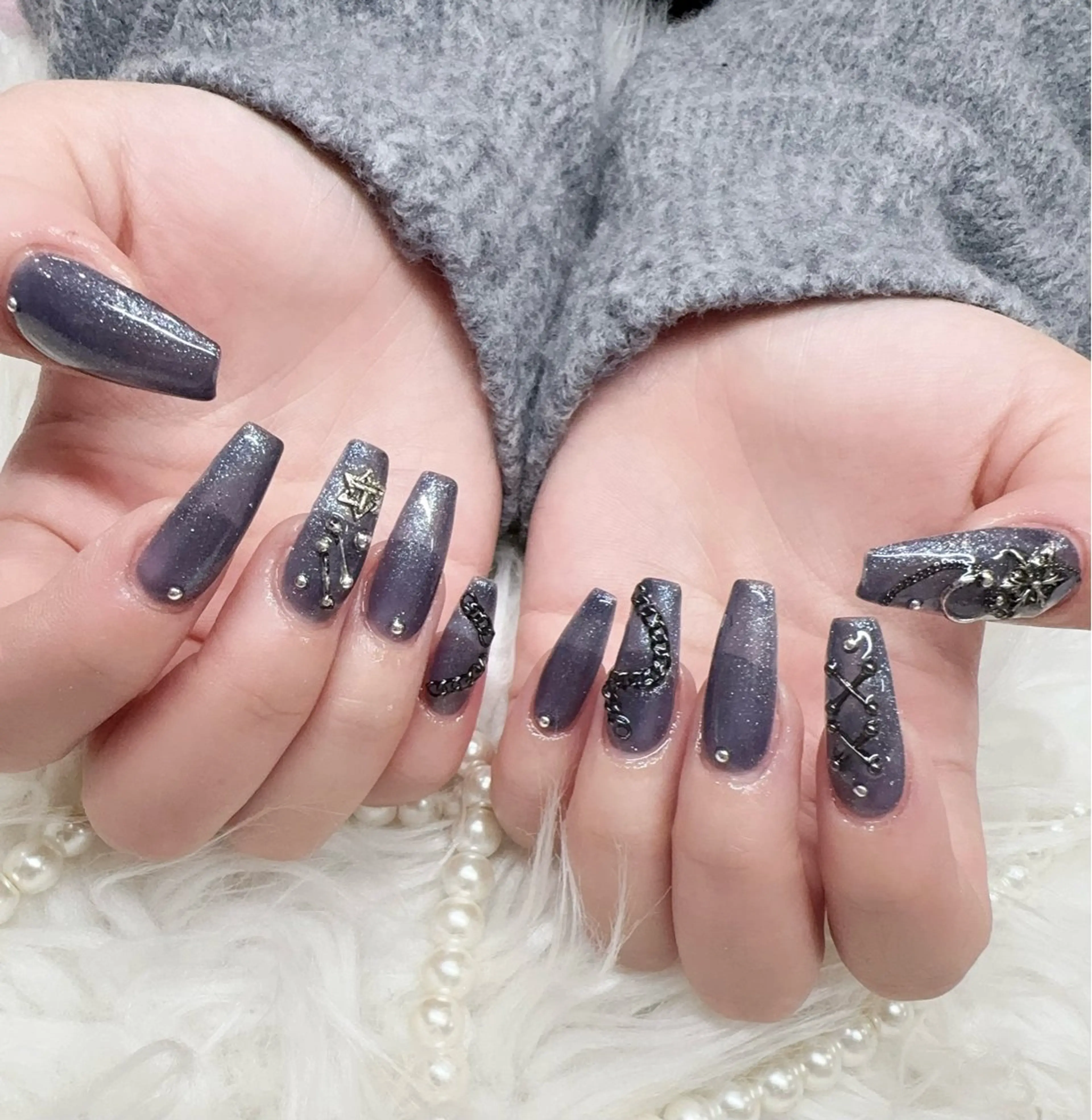 ネイル ハンドネイル &ME ネイルサロンのネイルデザイン