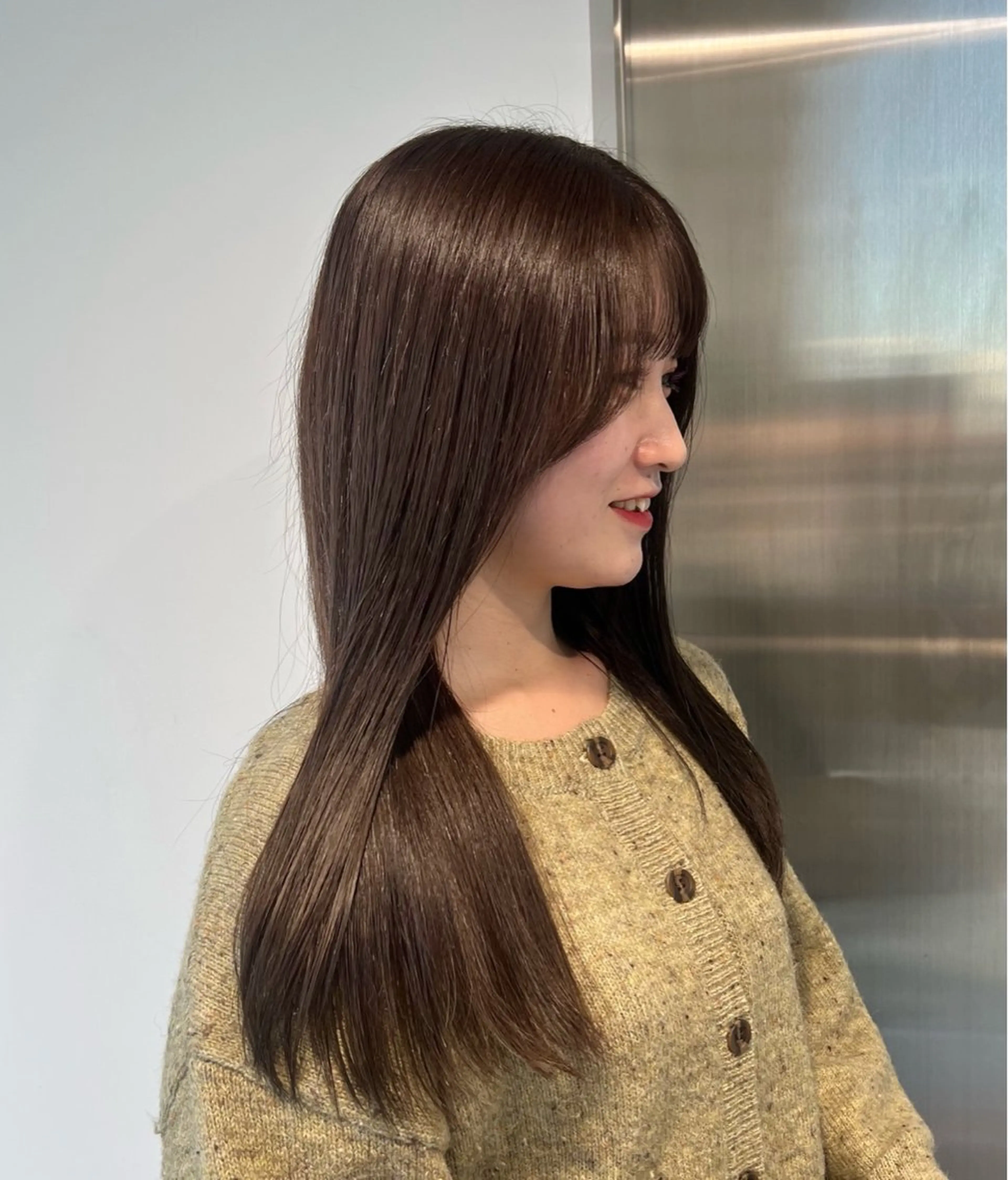 ロング カラー カット ヘアカラー トリートメント 赤みゼロ/透明感 カラー🌿KANTAのヘアスタイル