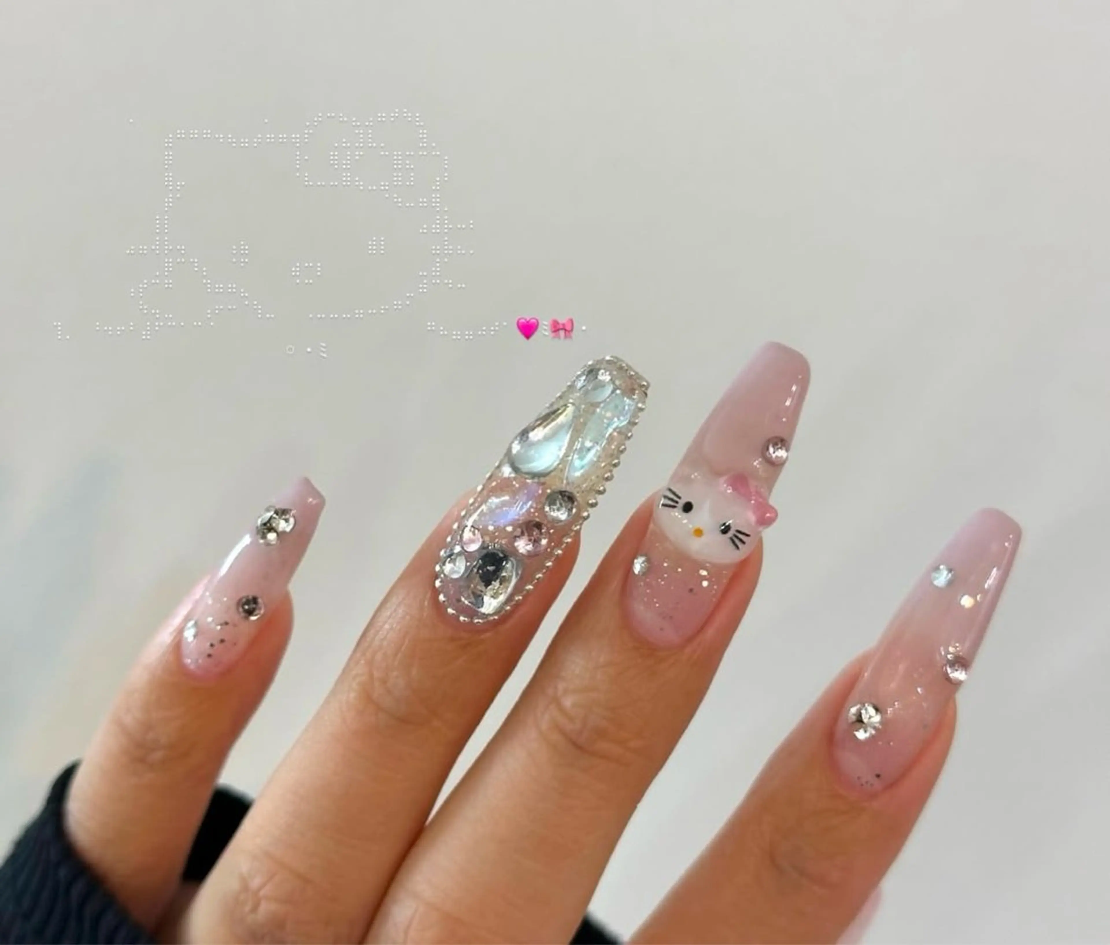 ネイル グラデーション キラキラネイル ワンカラーネイル 冬ネイル Jenn Nail Salonのネイルデザイン