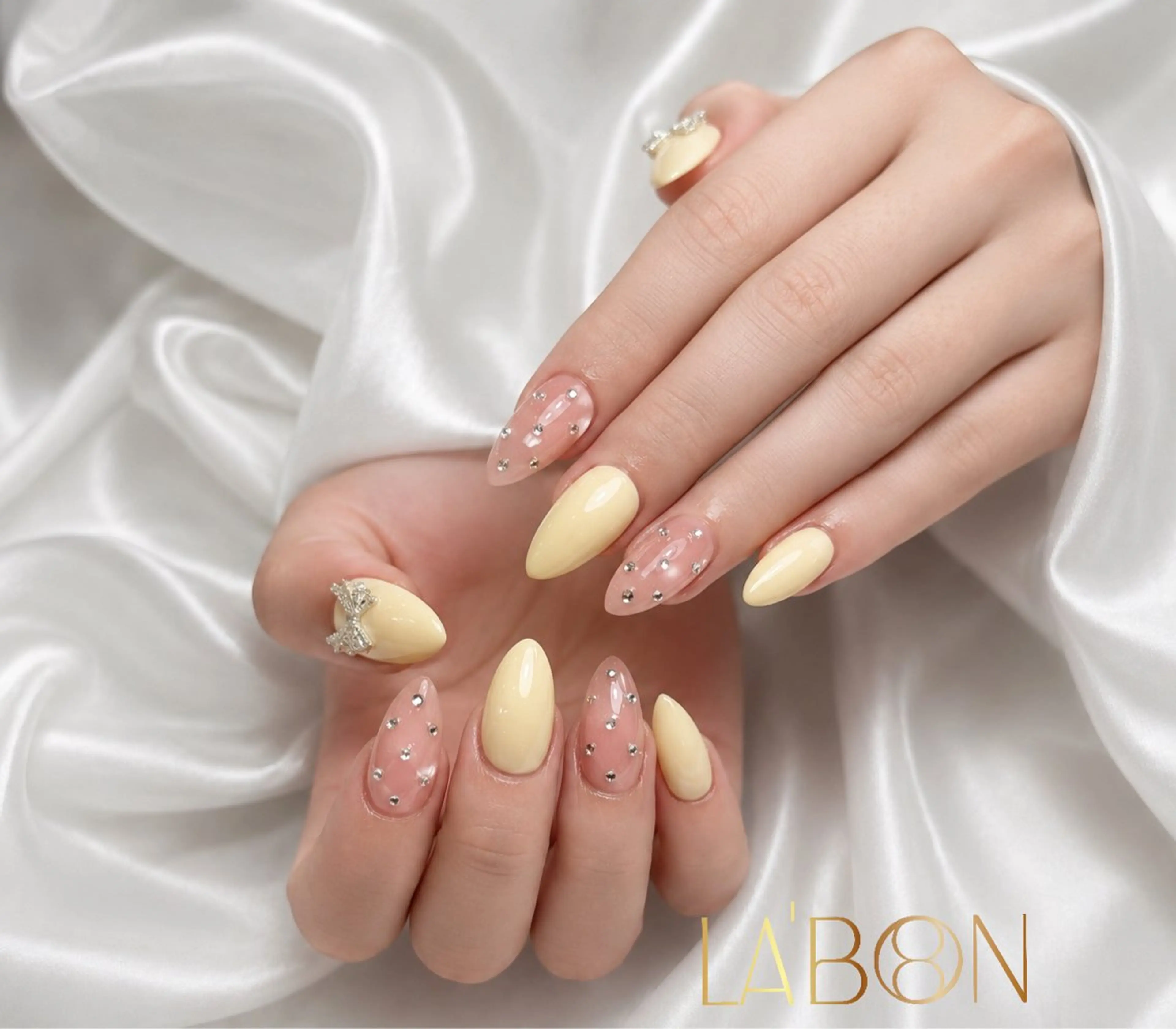 ネイル アートネイル ジェルネイル キラキラネイル 韓国ネイル ロングネイル Labon Nails Artのネイルデザイン