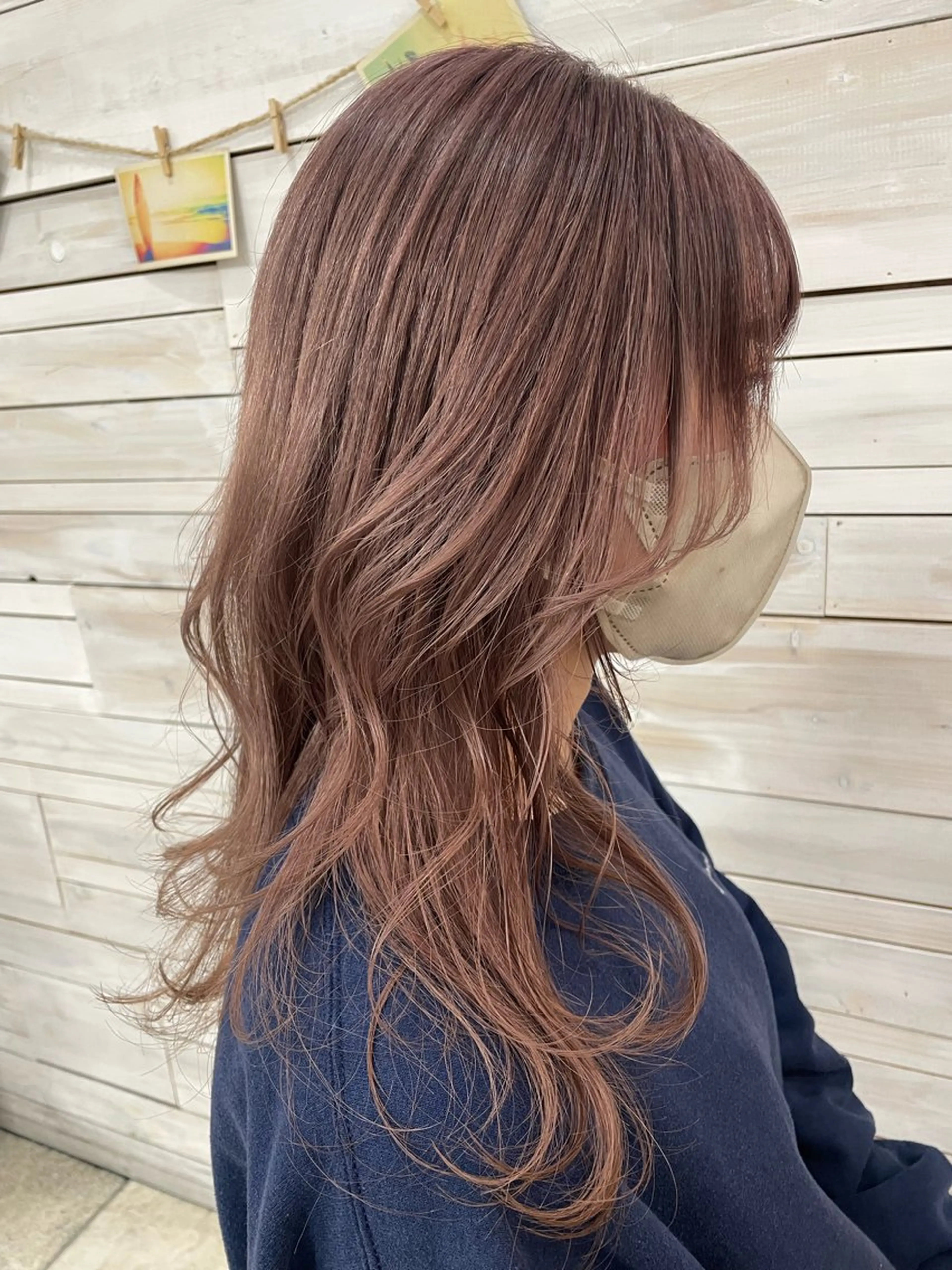 セミロング カラーソムリエ🎨 seina🪐のヘアスタイル